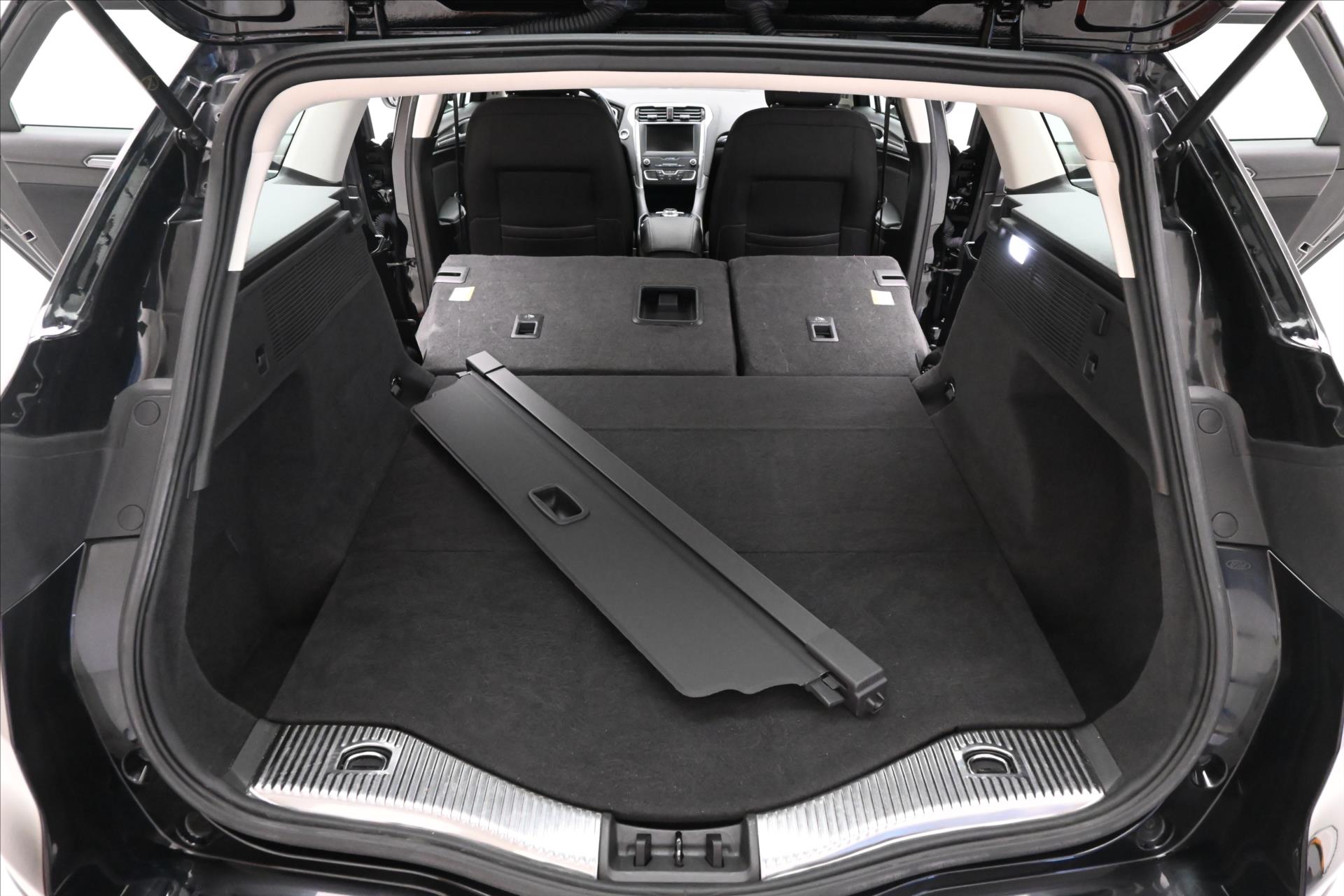 Main photo of the car Ford Mondeo 2.0 EcoBlue 140kW AT8 Titanium Warranty up to 5 years (11)