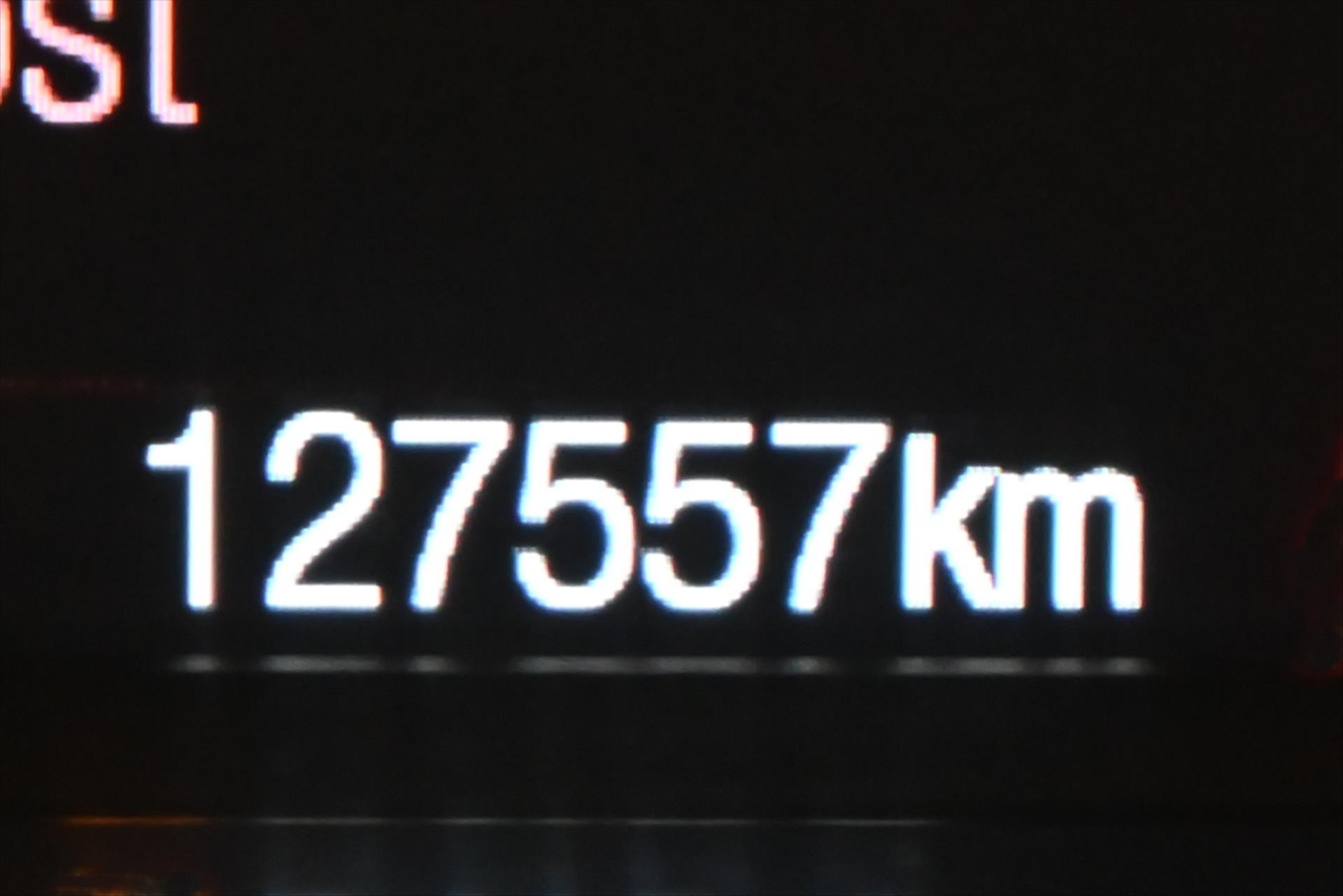 Main photo of the car Ford Mondeo 2.0 EcoBlue 140kW AT8 Titanium Warranty up to 5 years (17)