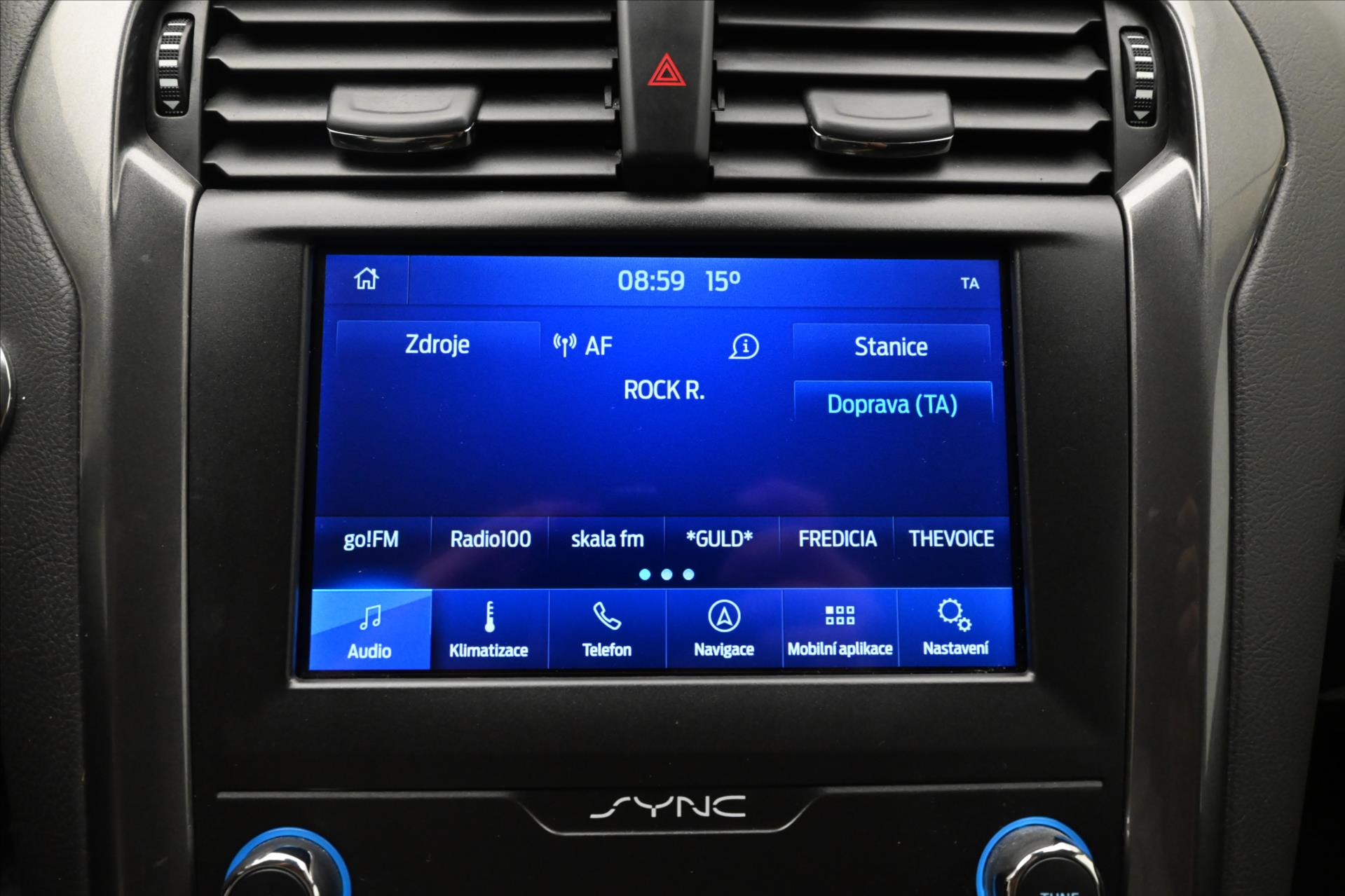 Main photo of the car Ford Mondeo 2.0 EcoBlue 140kW AT8 Titanium Warranty up to 5 years (19)