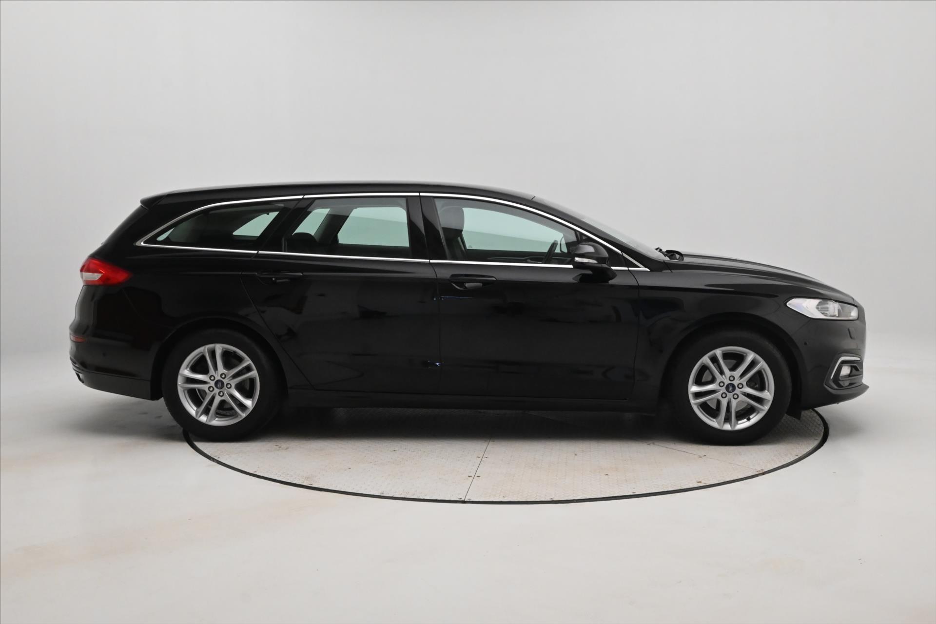 Main photo of the car Ford Mondeo 2.0 EcoBlue 140kW AT8 Titanium Warranty up to 5 years (4)
