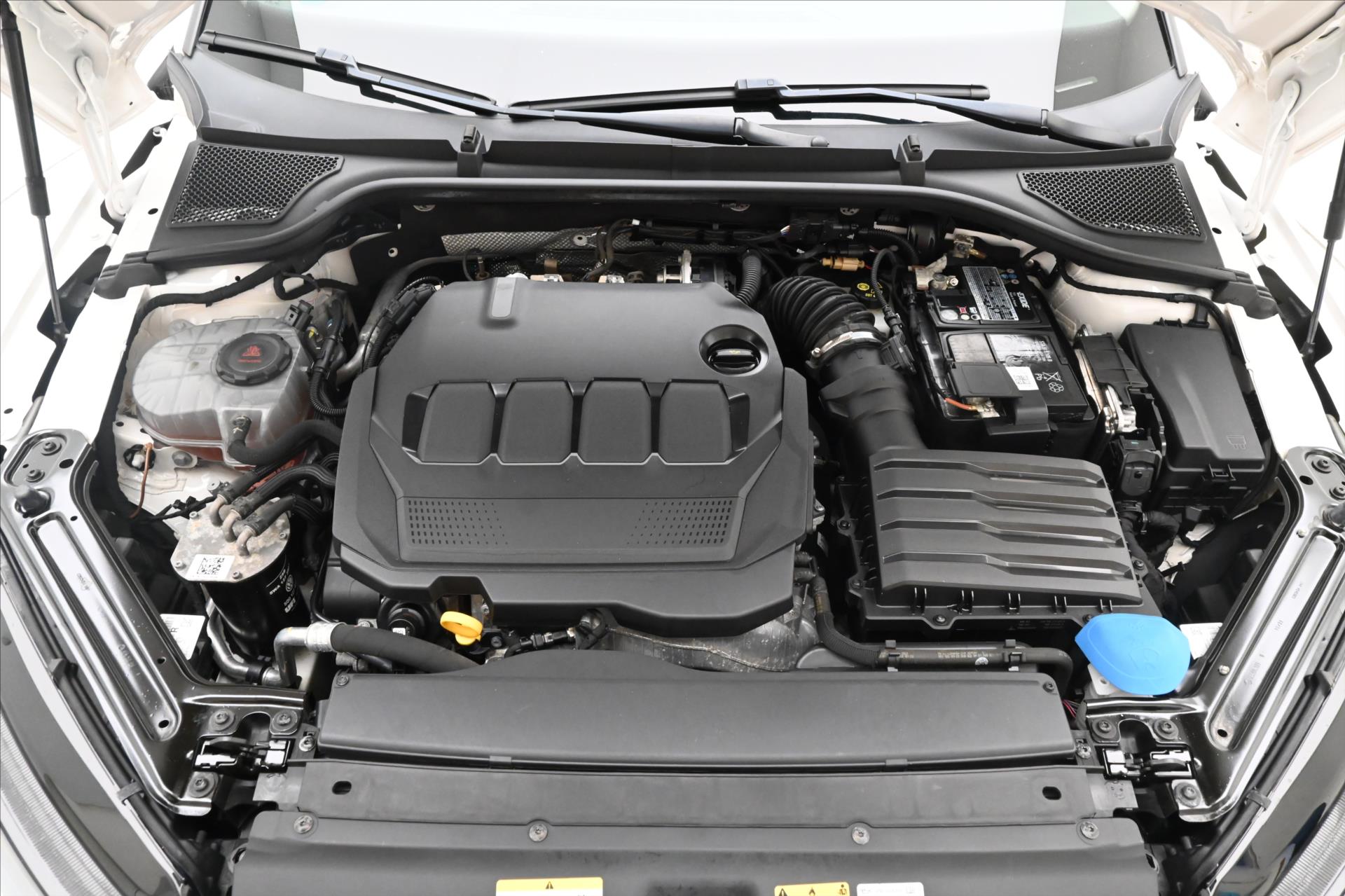 Hlavní fotografie vozu Škoda Octavia 2,0 TDI 110 kW DSG Style Záruka až 5 let (9)