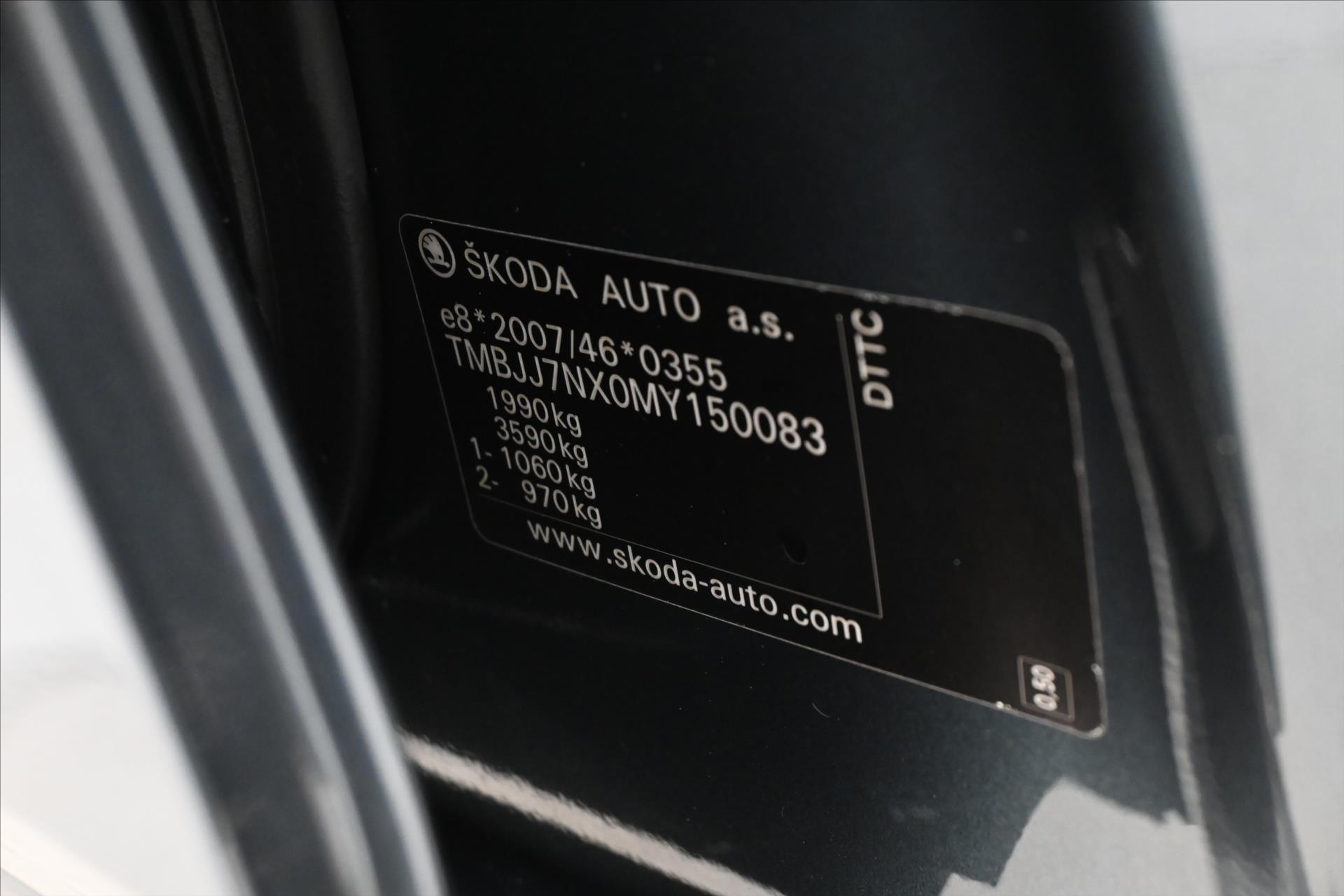 Hlavní fotografie vozu Škoda Octavia 2,0 TDI 110 KW DSG STYLE Záruka až 5 let (12)