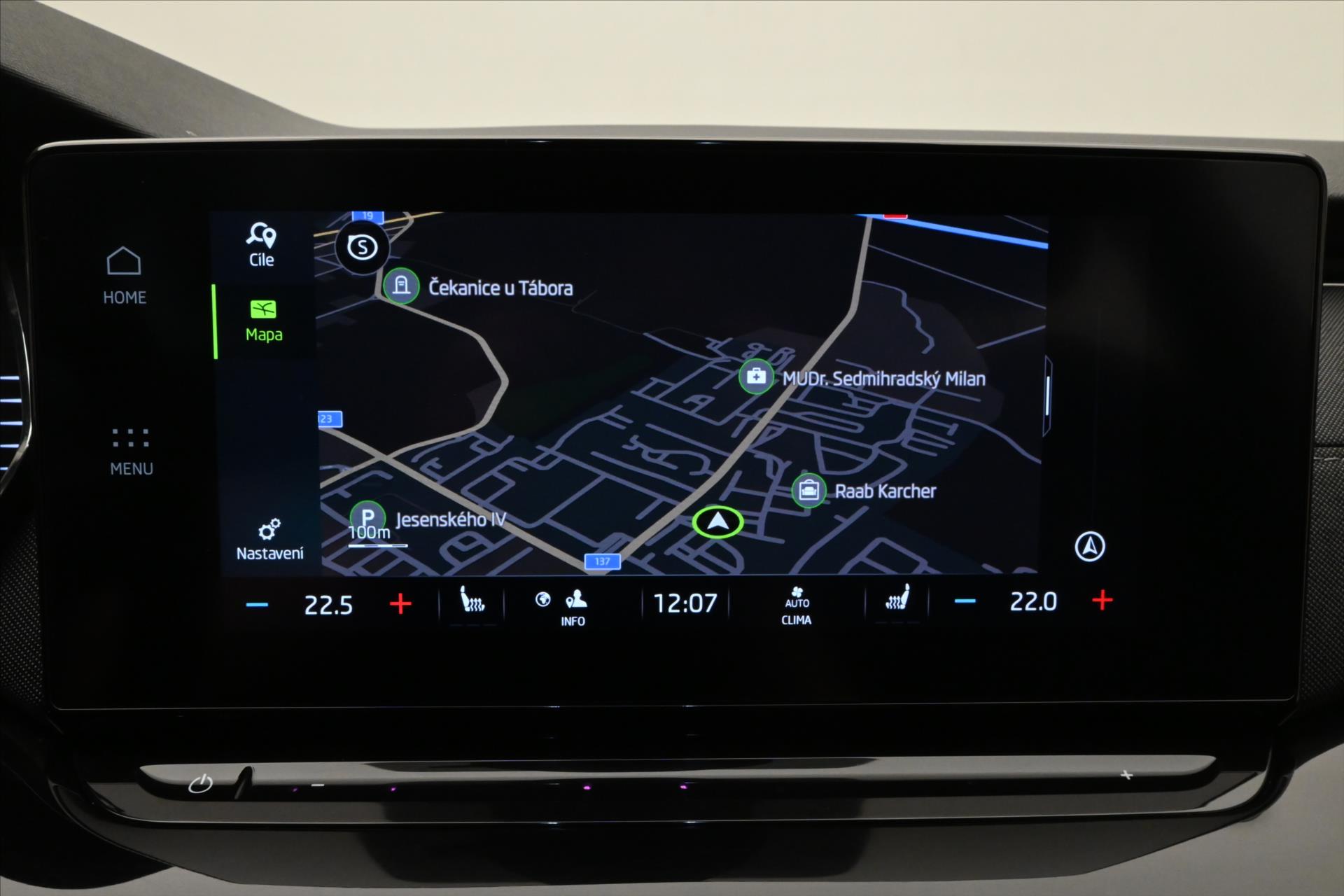 Hlavní fotografie vozu Škoda Octavia 2,0 TDI 110 KW DSG STYLE Záruka až 5 let (19)