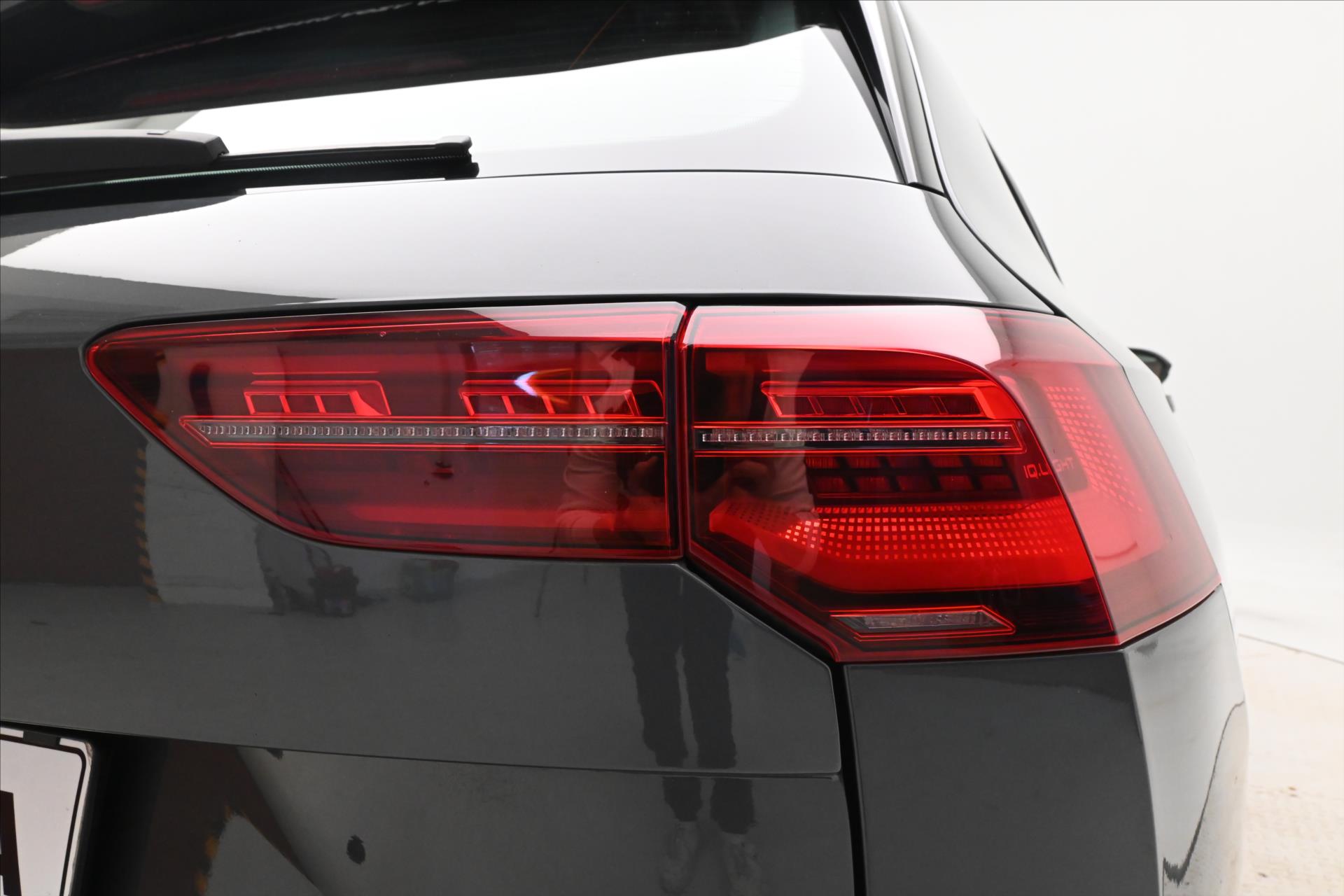 Hlavní fotografie vozu Volkswagen Golf 2,0 TDI 110KW DSG STYLE Záruka až 5 let (30)