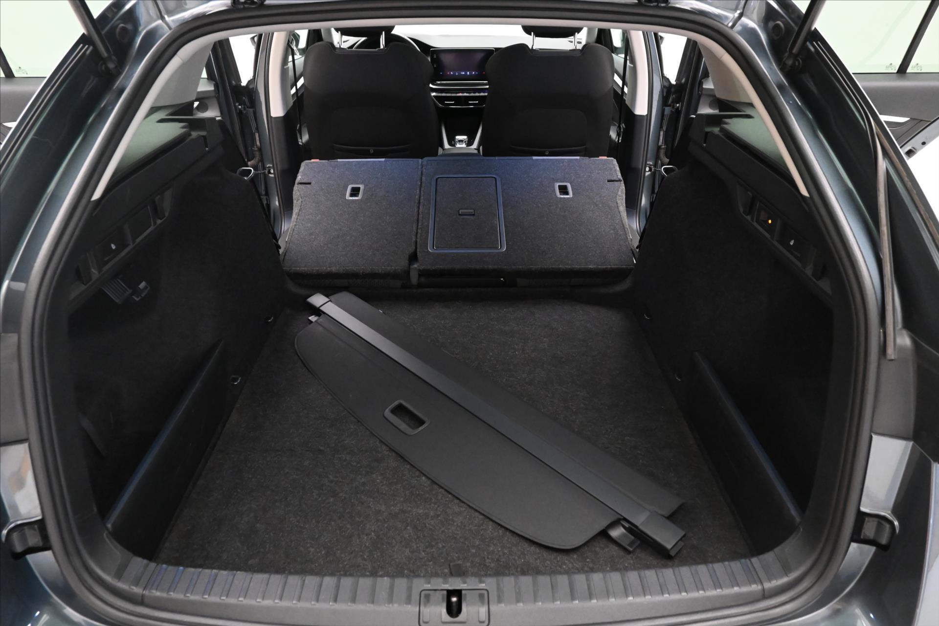 Hlavní fotografie vozu Škoda Octavia 2,0 TDI 110 kW DSG Style Záruka až 5 let (11)