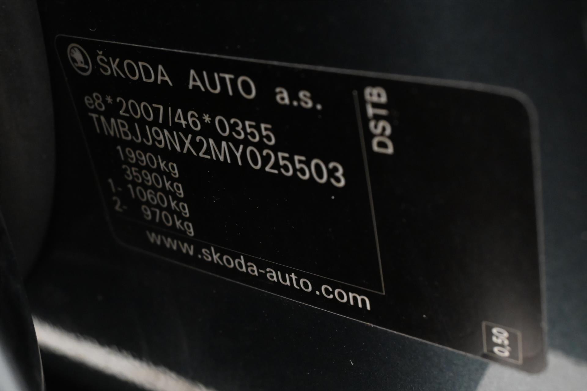 Hlavní fotografie vozu Škoda Octavia 2,0 TDI 110kW DSG Style Záruka až 5 let (12)