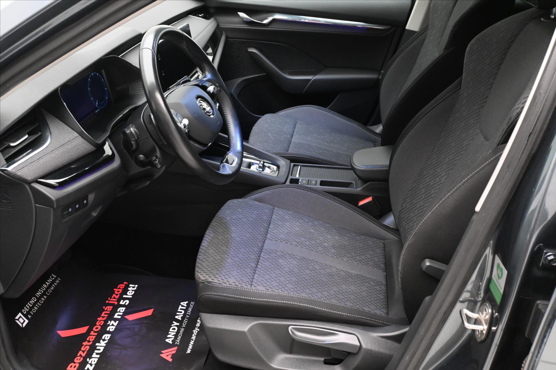 Hlavní fotografie vozu Škoda Octavia 2,0 TDI 110kW DSG Style Záruka až 5 let (13)