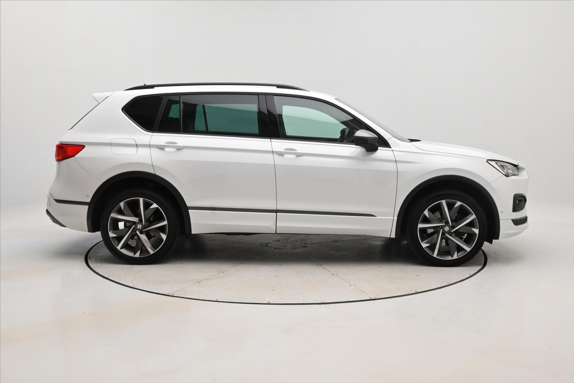 Main photo of the car Seat Tarraco 2.0 TDI 147 kW DSG FR 4Drive Warranty up to 5 years (4)