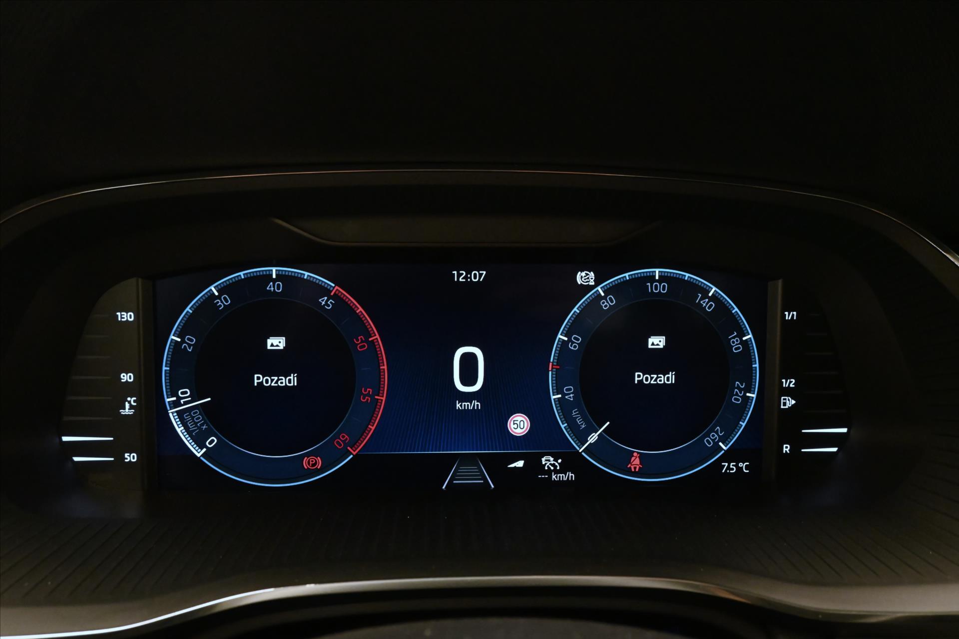 Hlavní fotografie vozu Škoda Octavia 2,0 TDI 110 kW Ambition Záruka až 5 let (16)