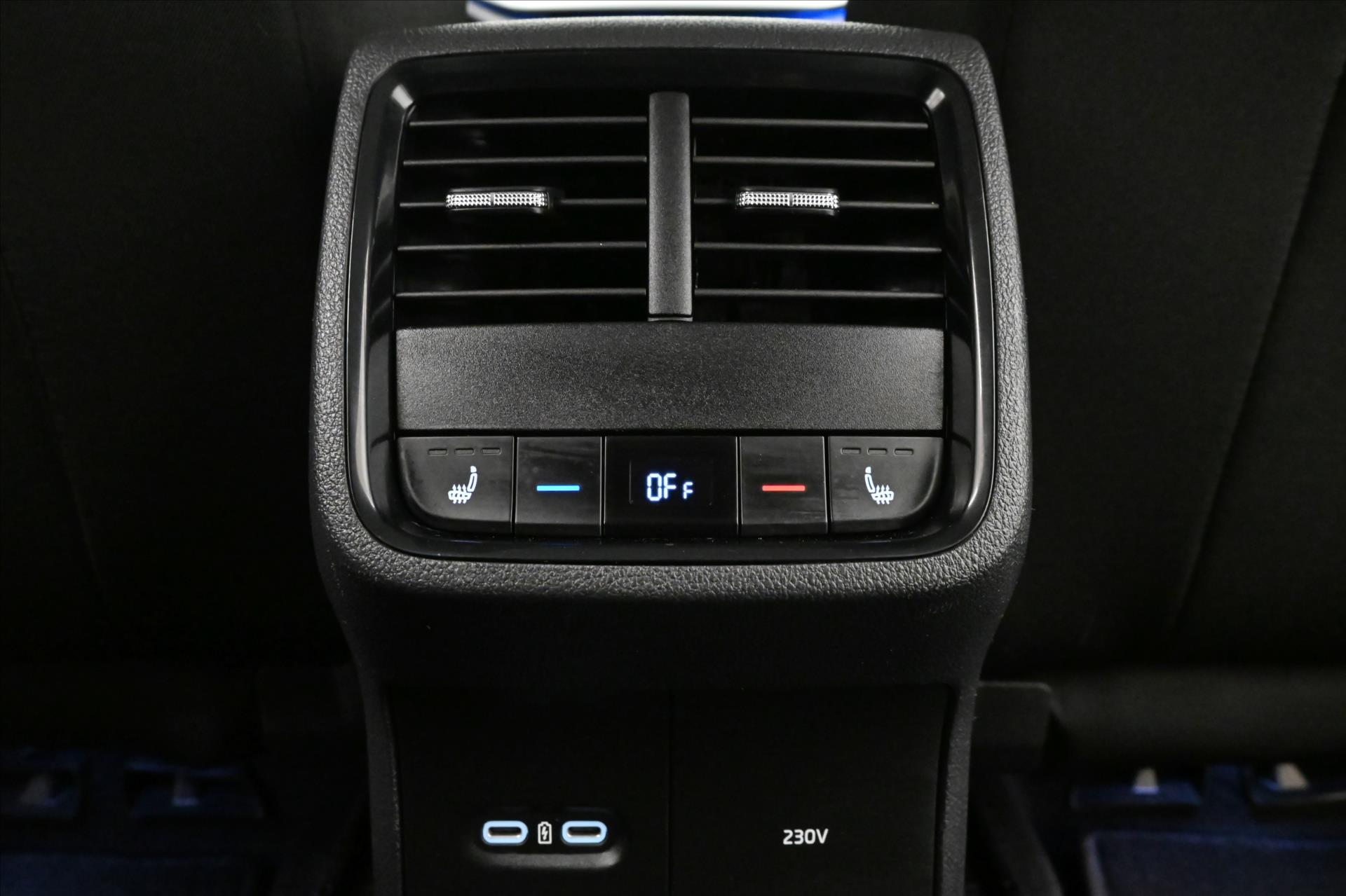 Hlavní fotografie vozu Škoda Octavia 2,0 TDI 110 kW Ambition Záruka až 5 let (22)