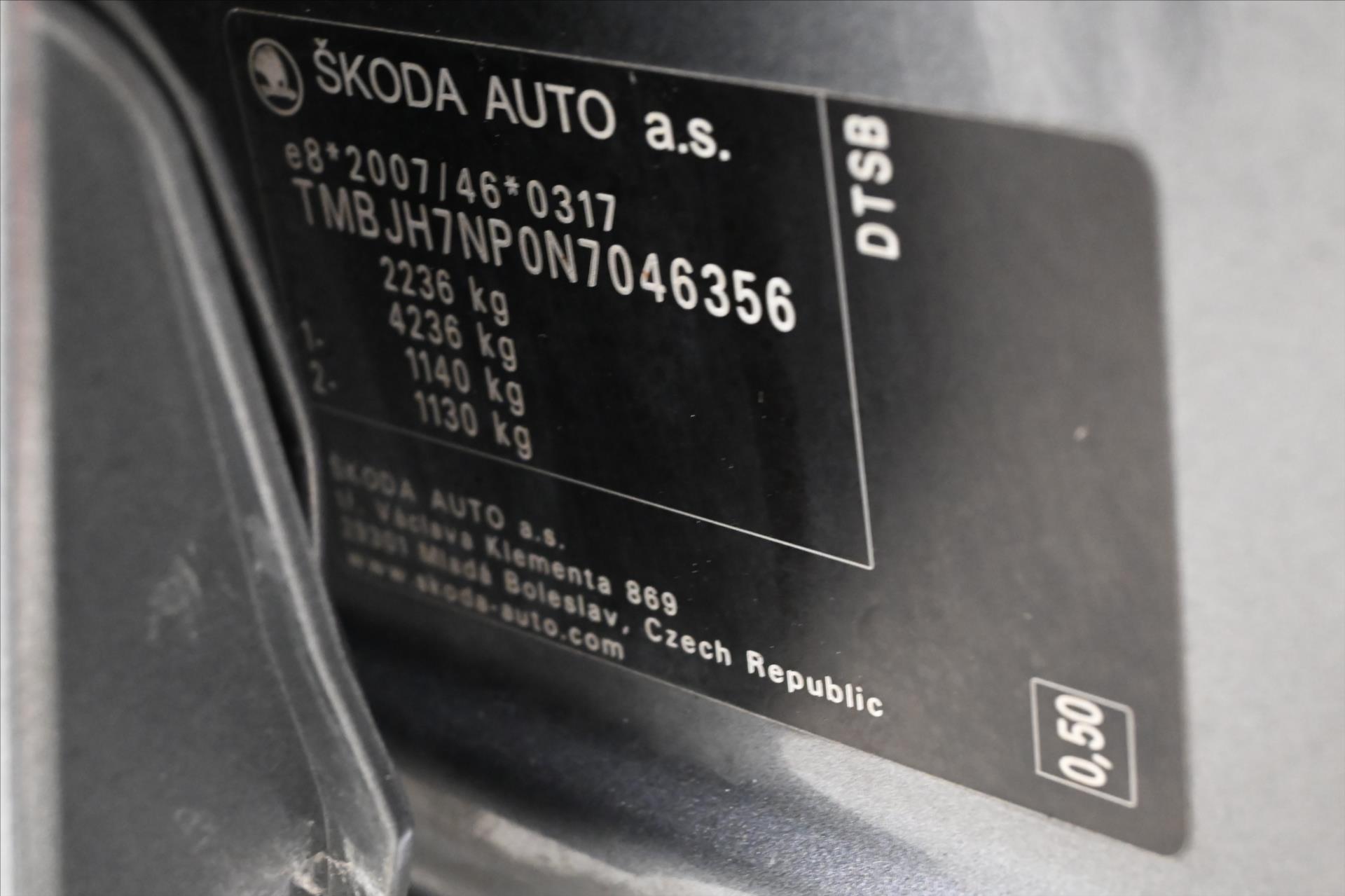 Hlavní fotografie vozu Škoda Superb 2,0 TDI 110KW DSG STYLE Záruka až 5 let (12)