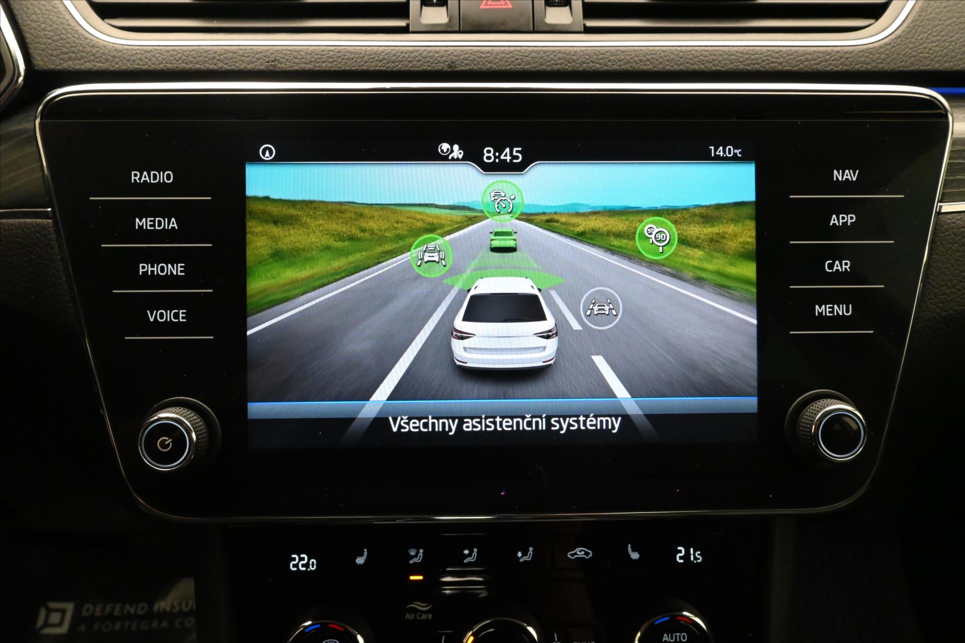 Hlavní fotografie vozu Škoda Superb 2,0 TDI 110KW DSG STYLE Záruka až 5 let (19)