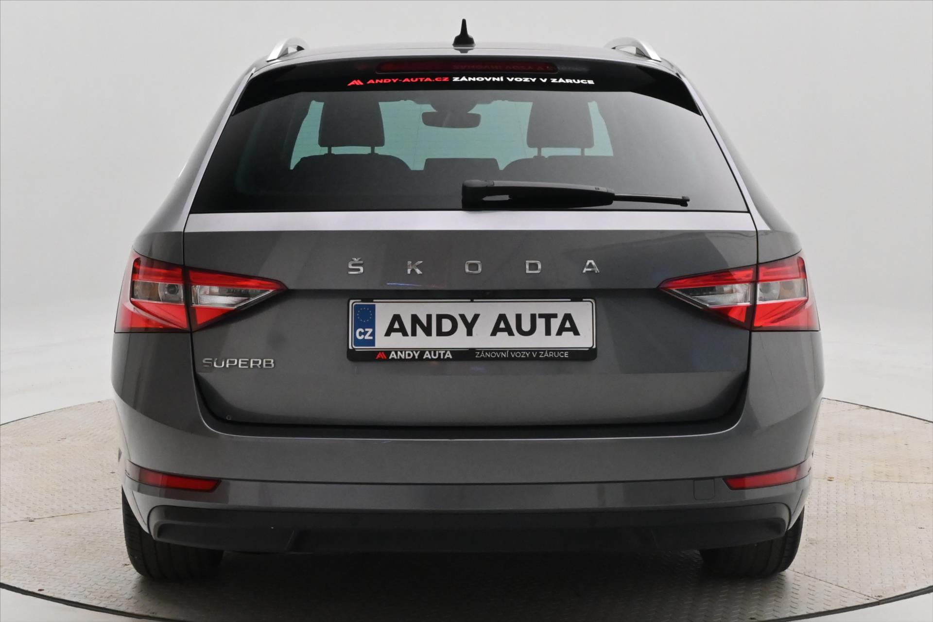 Hlavní fotografie vozu Škoda Superb 2,0 TDI 110KW DSG STYLE Záruka až 5 let (6)