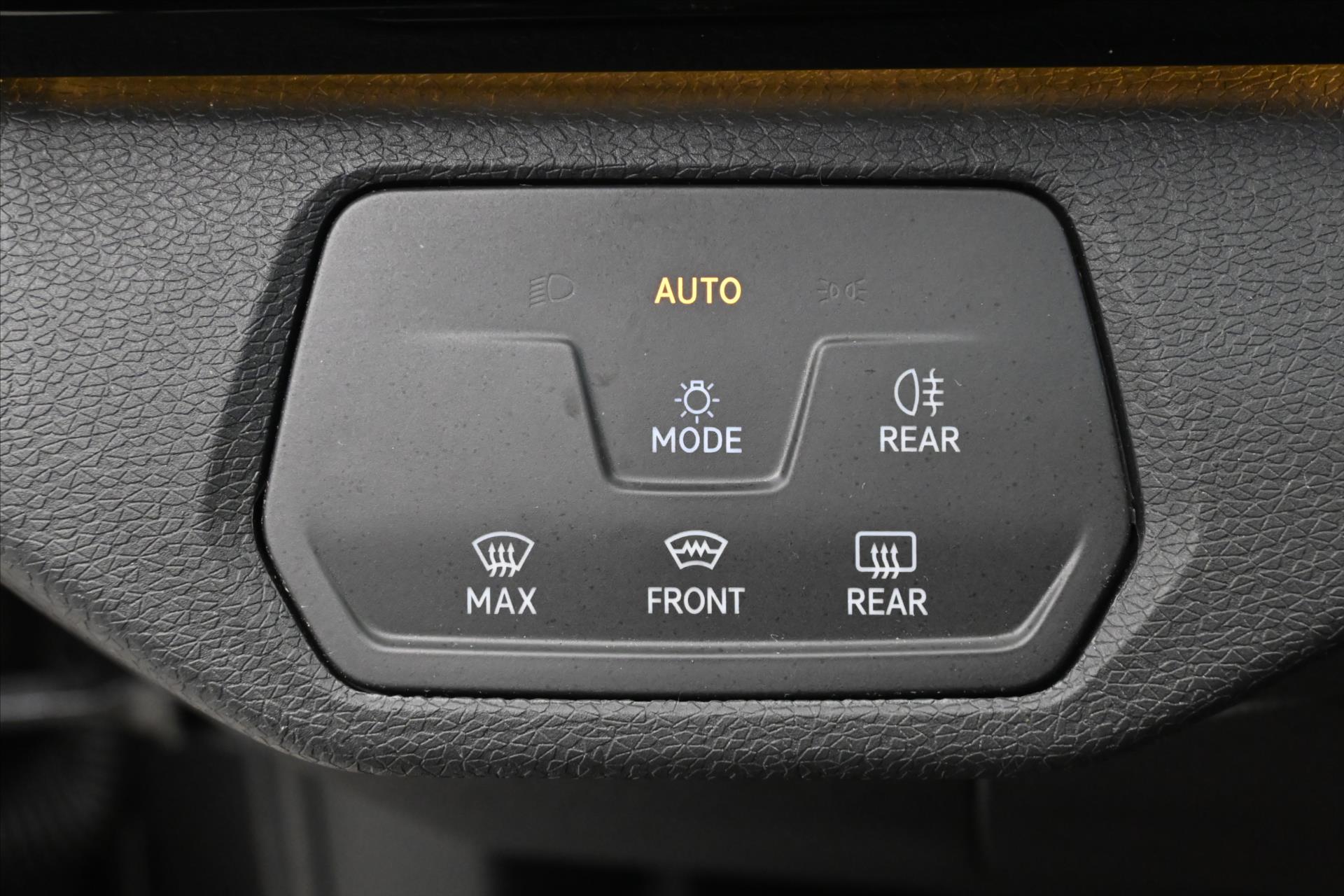 Main photo of the car Volkswagen Id.4 150 kW 77kWh PRO SoH 92% Warranty up to 3 years (25)