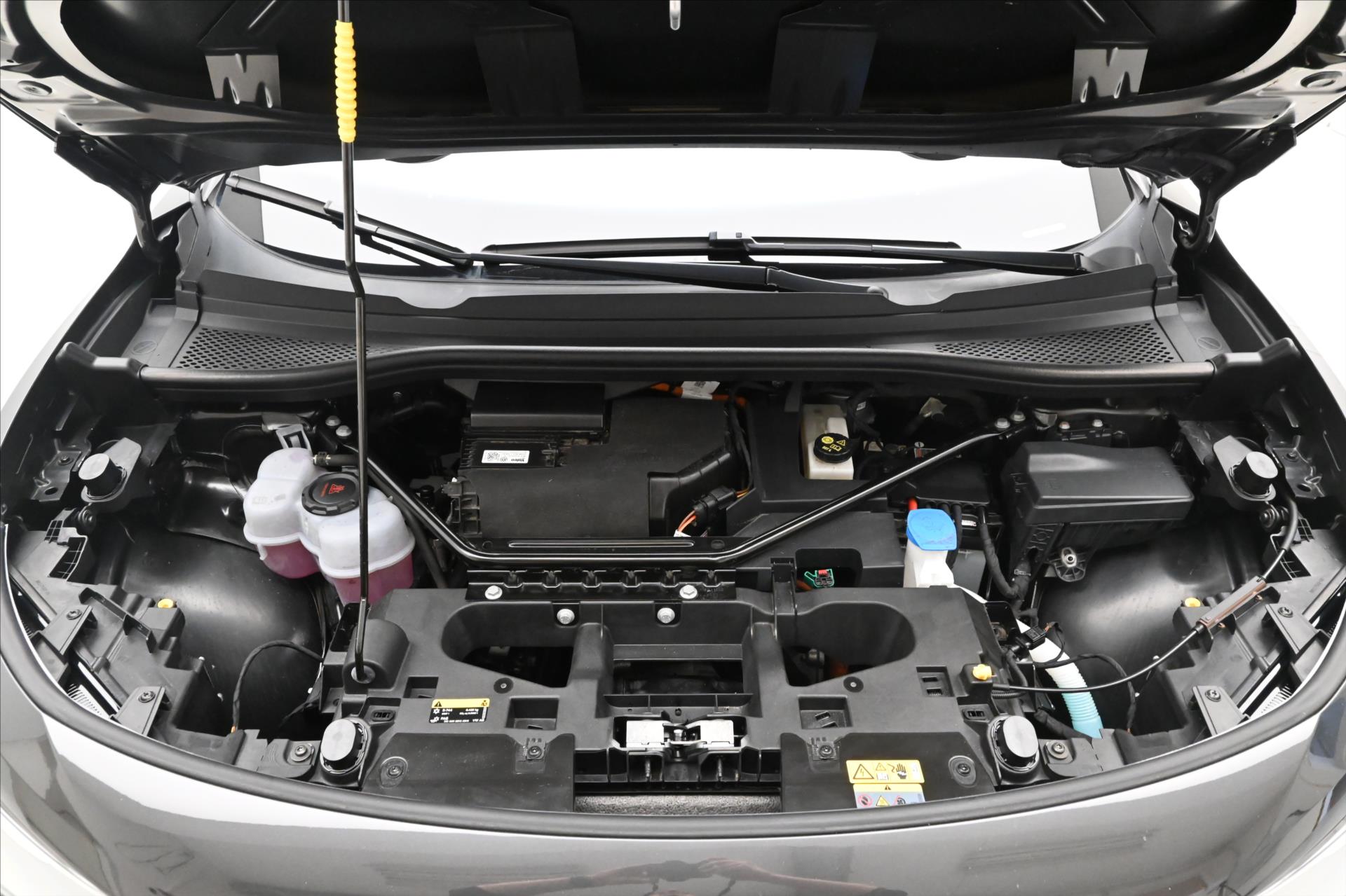 Main photo of the car Volkswagen Id.4 150 kW 77kWh PRO SoH 92% Warranty up to 3 years (9)