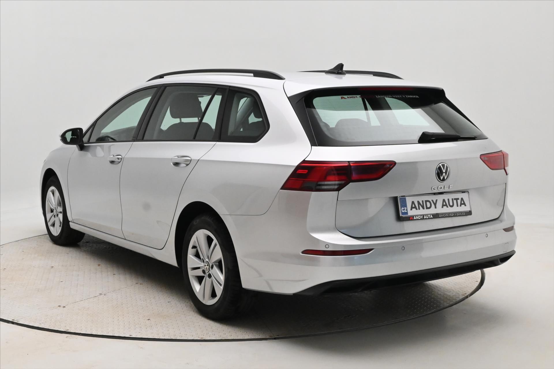 Hlavní fotografie vozu Volkswagen Golf 2,0 TDI 85 kW Life ACC Záruka až 5 let (7)