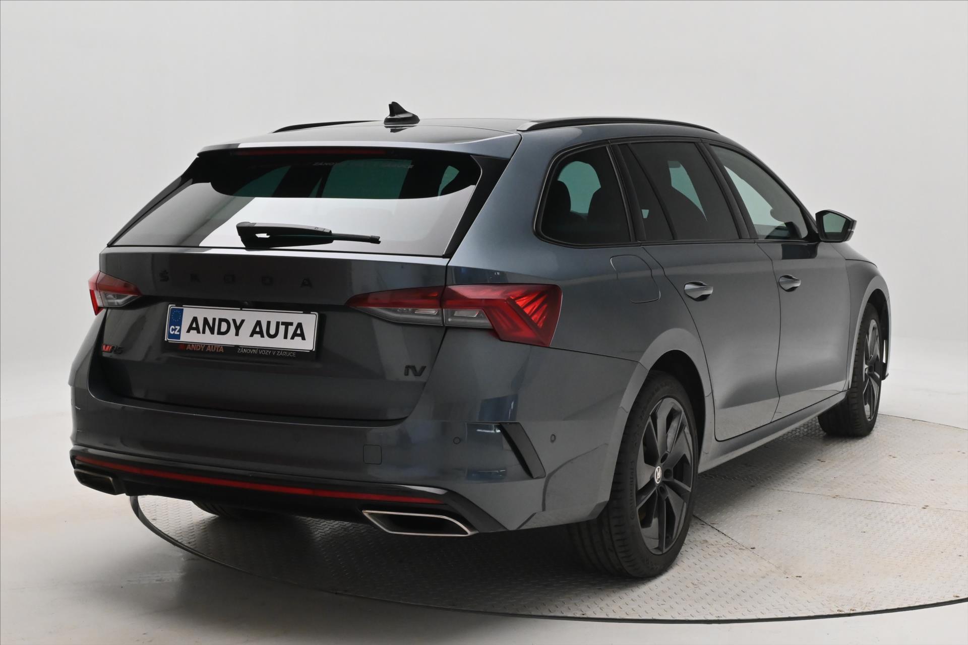 Main photo of the car Skoda Octavia 1.4 TSI iV RS 180 kW DSG Warranty up to 5 years (5)