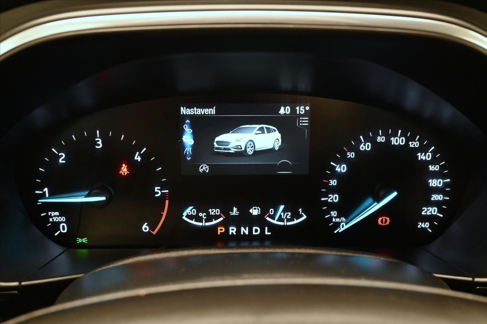 Hlavní fotografie vozu Ford Focus 2,0 Ecoblue 110 kW AT8 Záruka až 5 let (16)