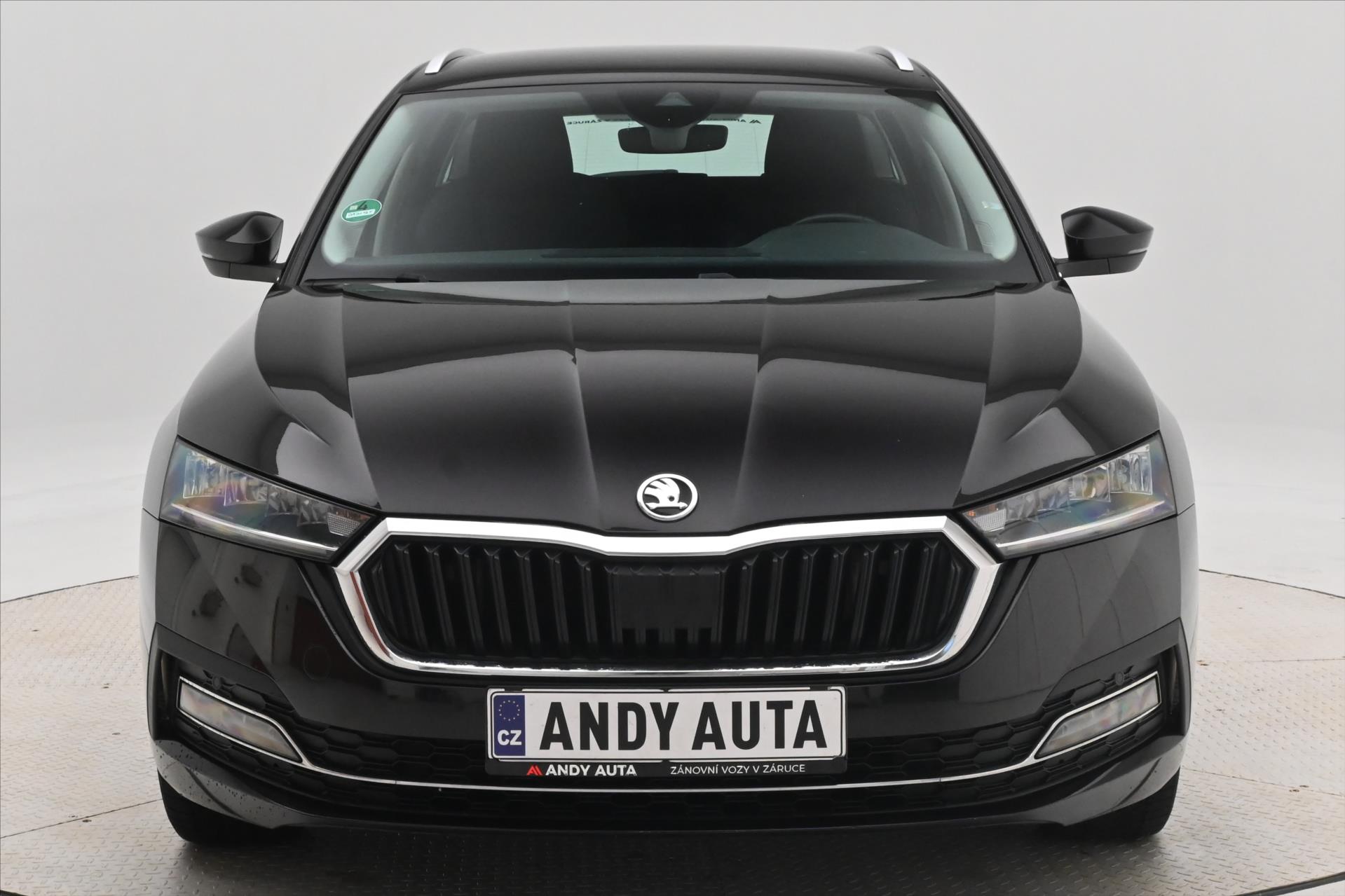 Main photo of the car Skoda Octavia 2.0 TDI 110kW DSG Style Warranty up to 5 years (2)