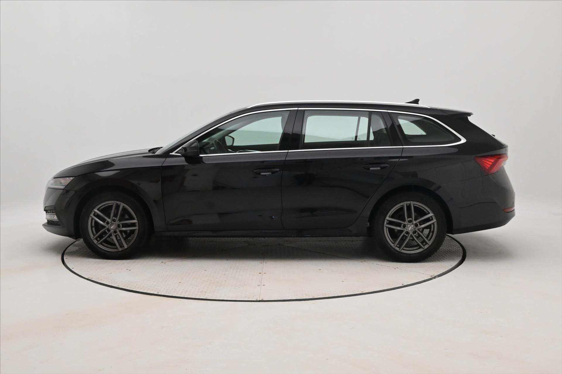 Main photo of the car Skoda Octavia 2.0 TDI 110kW DSG Style Warranty up to 5 years (8)