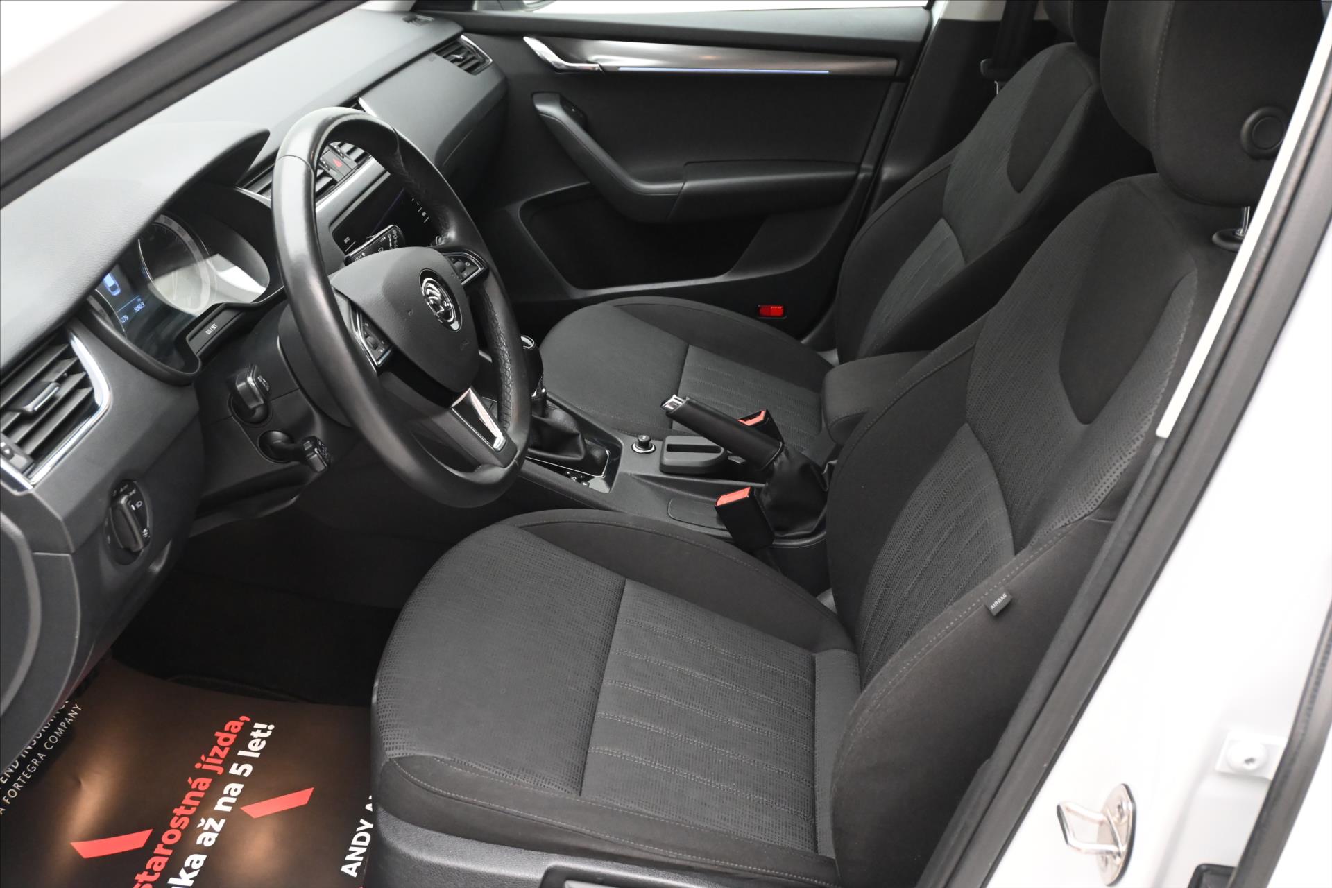 Hlavní fotografie vozu Škoda Octavia 2,0 TDI 110 KW DSG STYLE Záruka až 5 let (13)