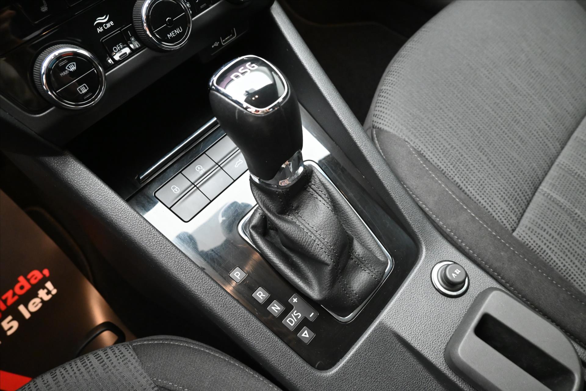 Hlavní fotografie vozu Škoda Octavia 2,0 TDI 110 KW DSG STYLE Záruka až 5 let (21)