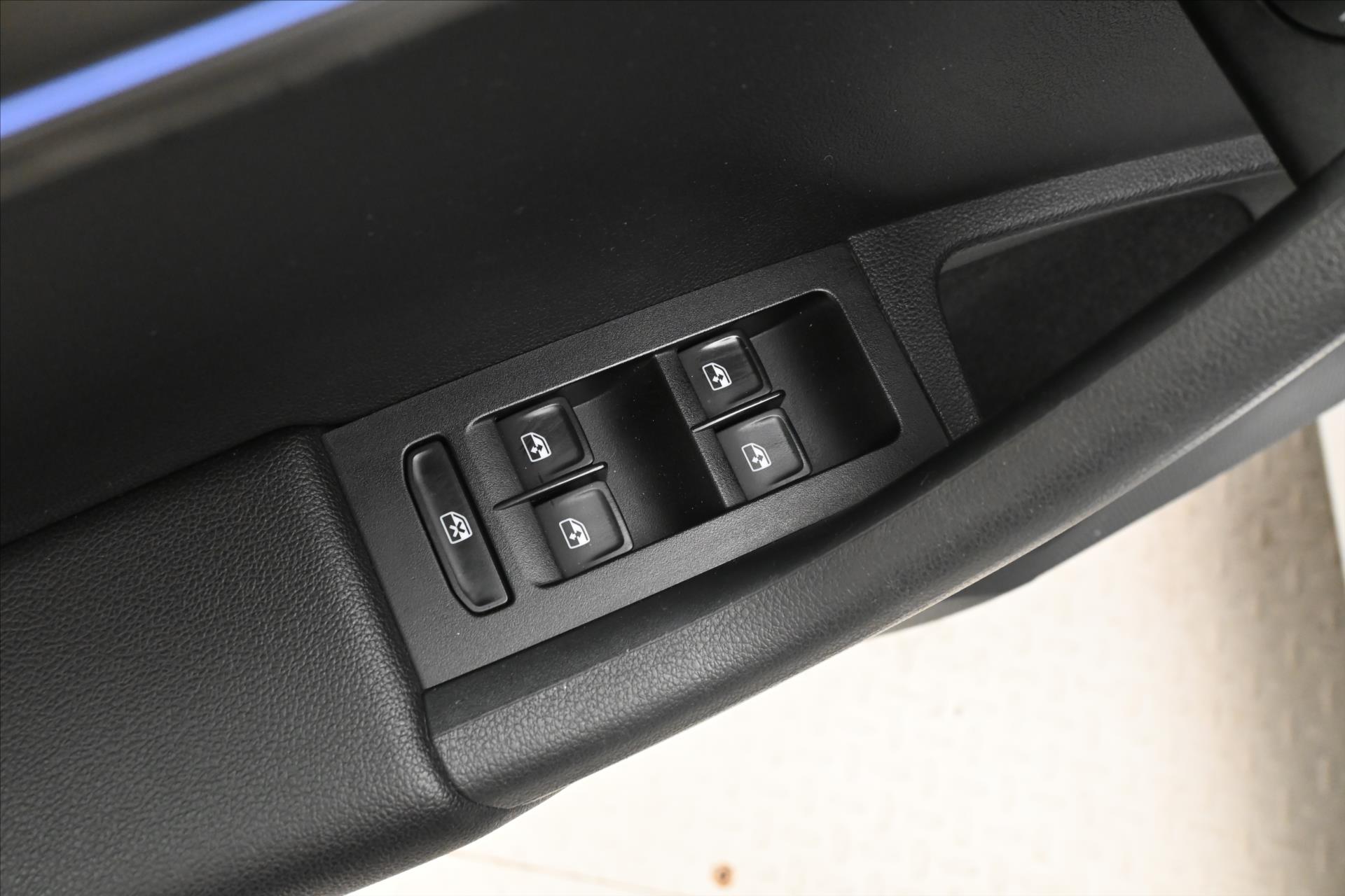 Hlavní fotografie vozu Škoda Octavia 2,0 TDI 110 KW DSG STYLE Záruka až 5 let (24)