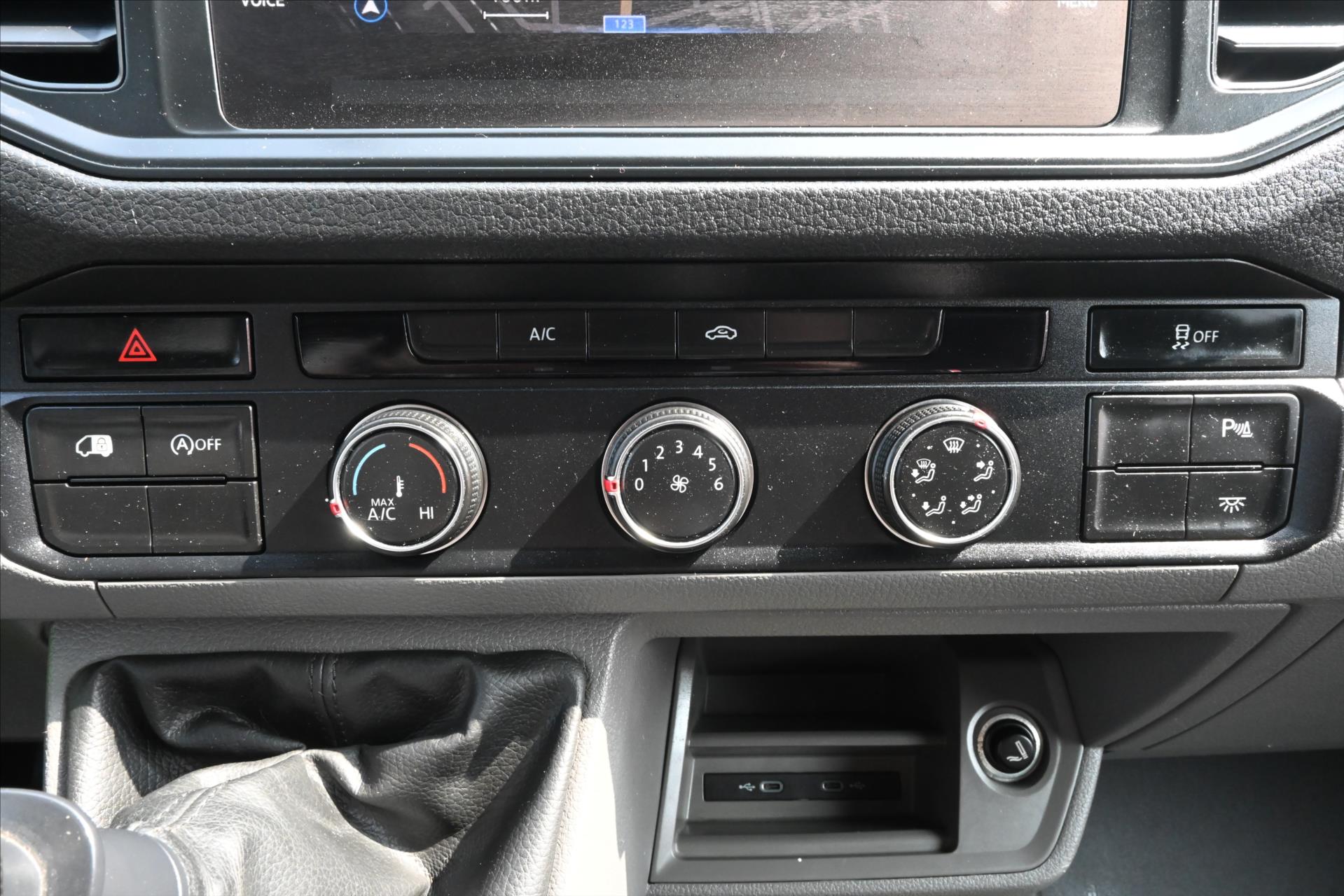 Hlavní fotografie vozu Volkswagen Crafter 2,0 TDI 103kW L2H2 Záruka až 5 let (21)