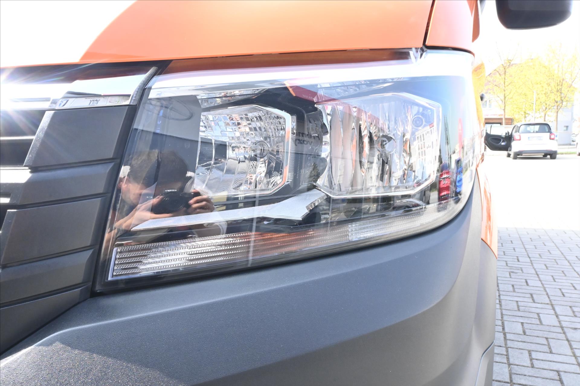 Hlavní fotografie vozu Volkswagen Crafter 2,0 TDI 103kW L2H2 Záruka až 5 let (28)