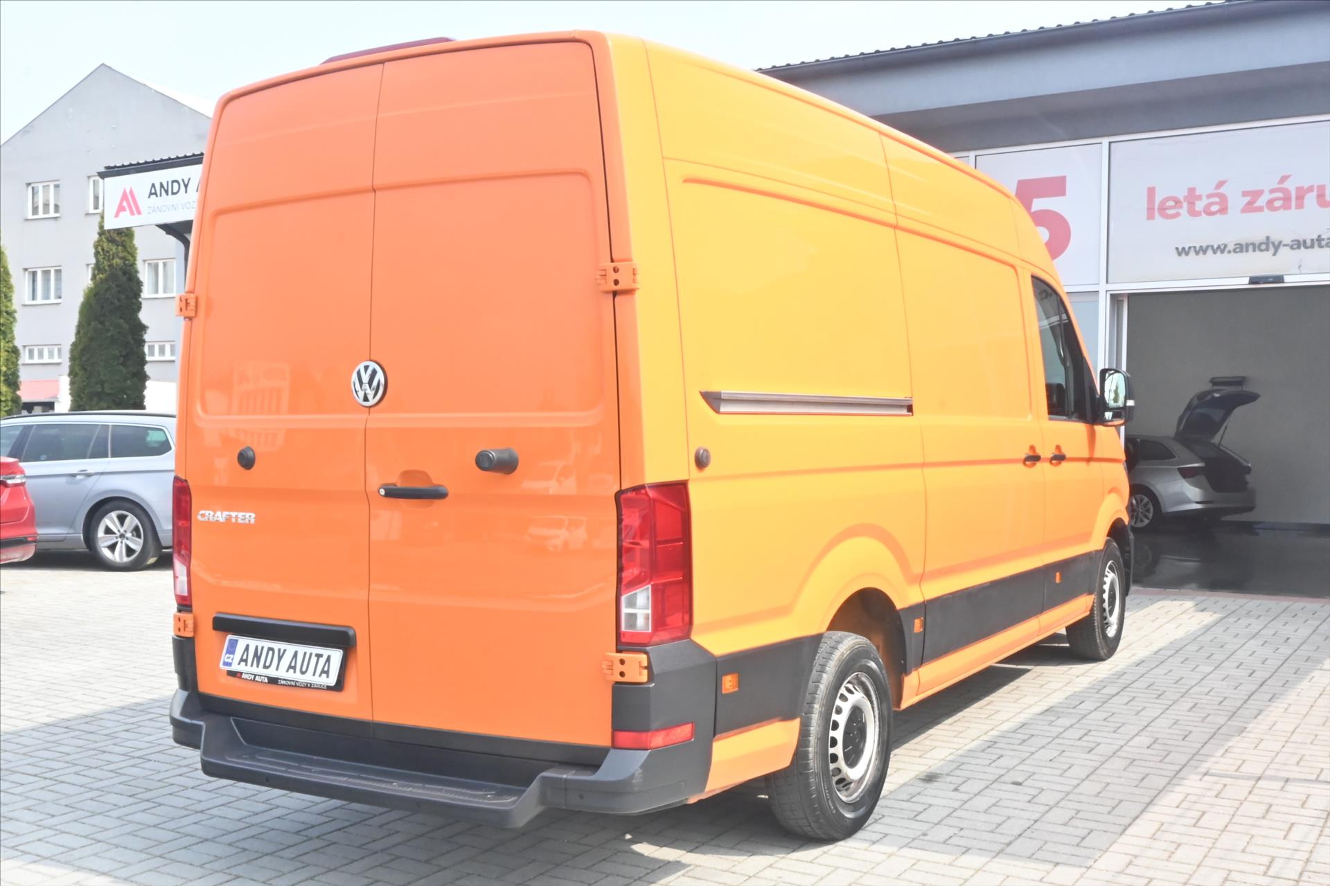 Hlavní fotografie vozu Volkswagen Crafter 2,0 TDI 103kW L2H2 Záruka až 5 let (5)