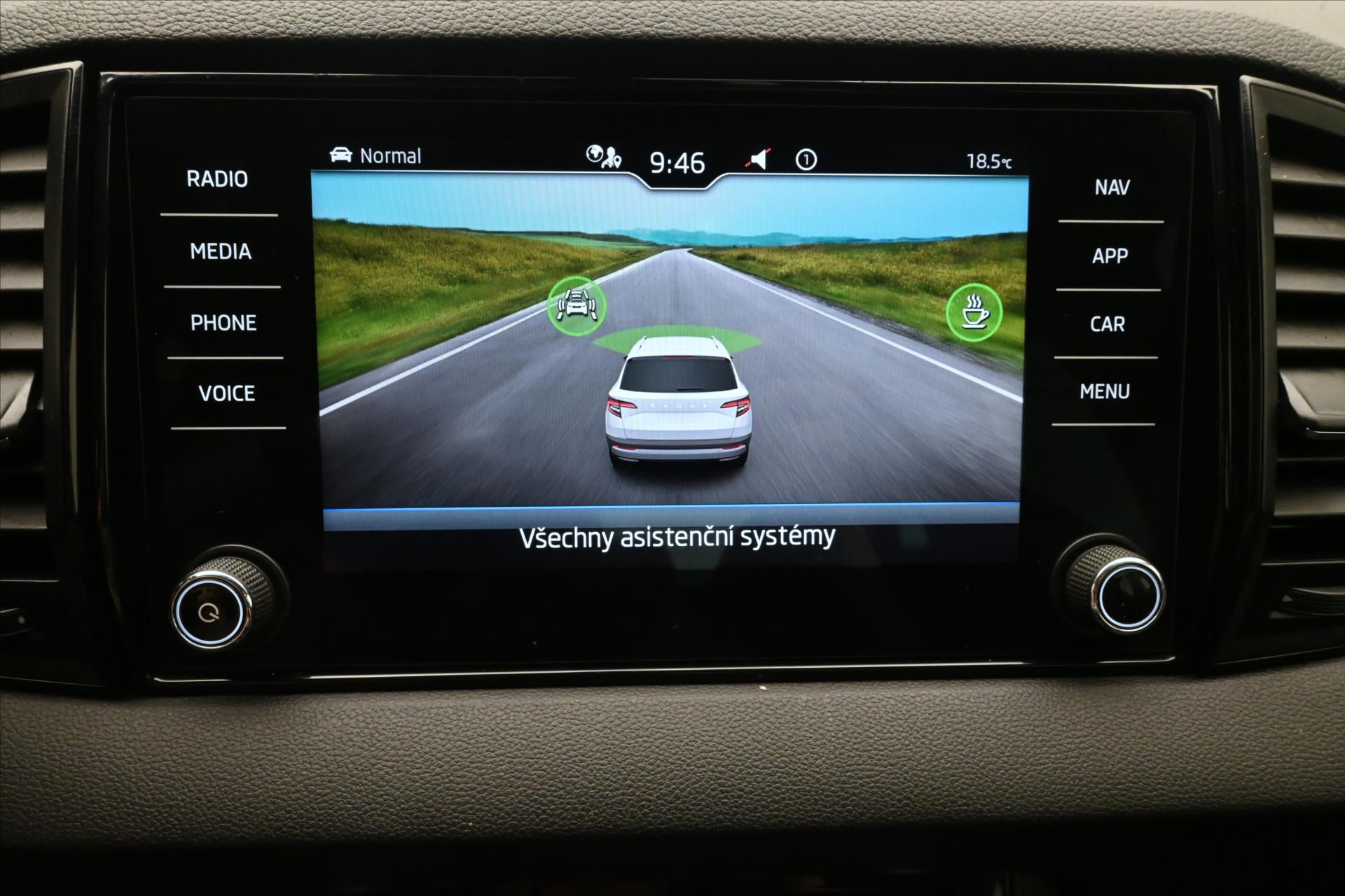 Hlavní fotografie vozu Škoda Karoq 1,5 TSI 110 kW Sportline Záruka až 5 let (19)