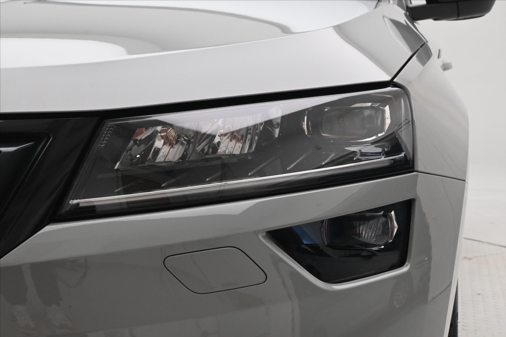 Hlavní fotografie vozu Škoda Karoq 1,5 TSI 110 kW Sportline Záruka až 5 let (29)