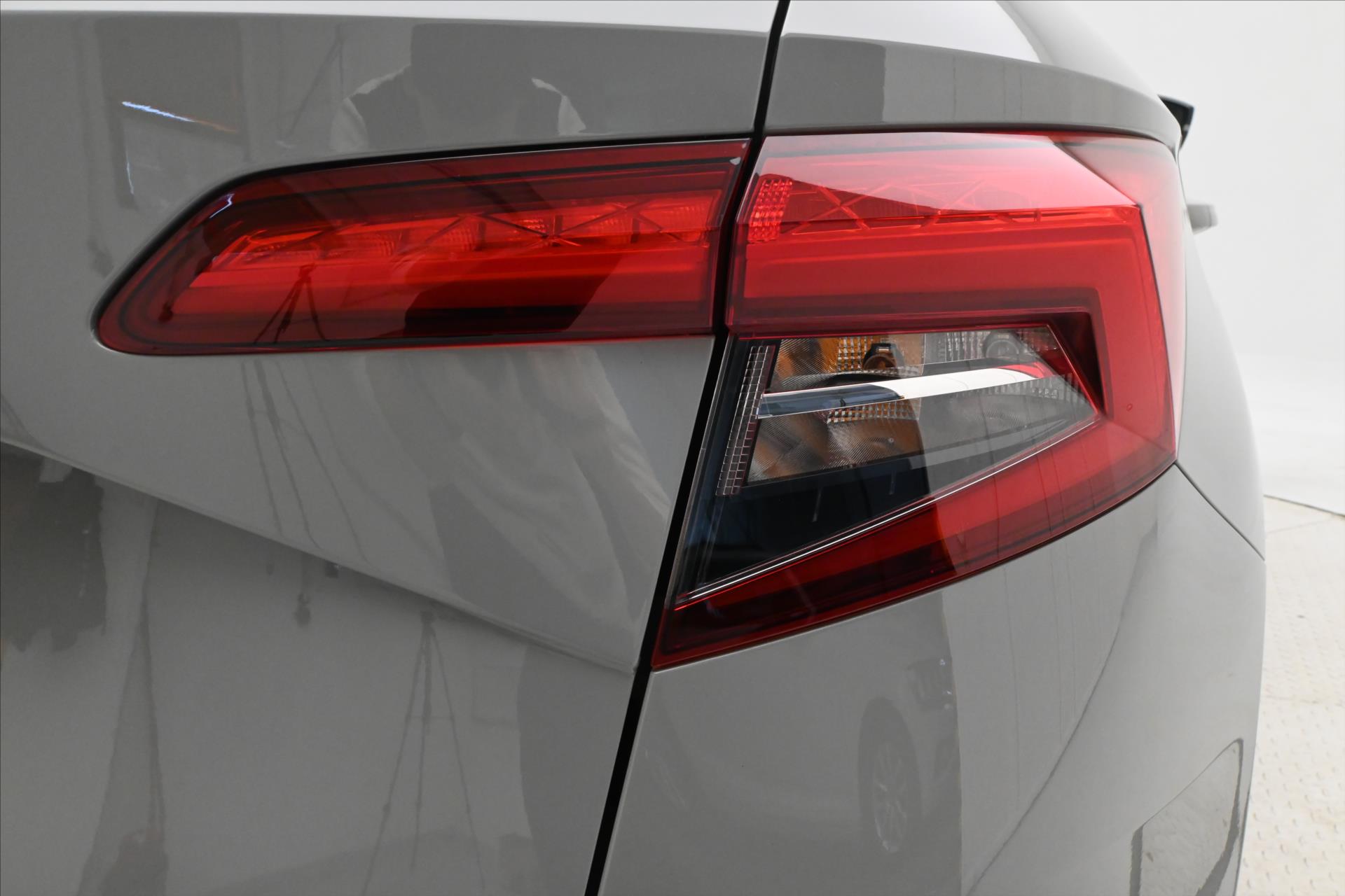 Hlavní fotografie vozu Škoda Karoq 1,5 TSI 110 kW Sportline Záruka až 5 let (30)