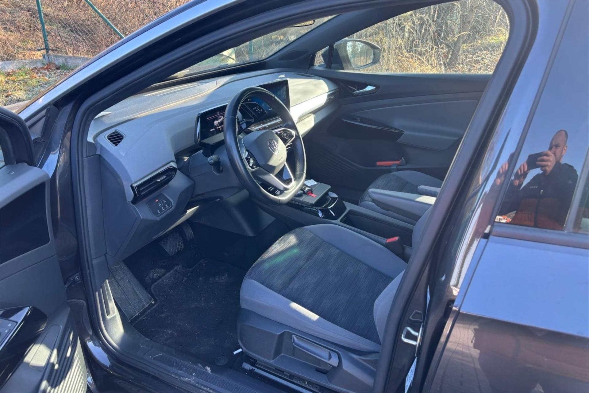 Hlavní fotografie vozu Volkswagen ID.4 Pro Performance 150 kW 77 kWh VŮZ PŘIPRAVUJEME K P (3)