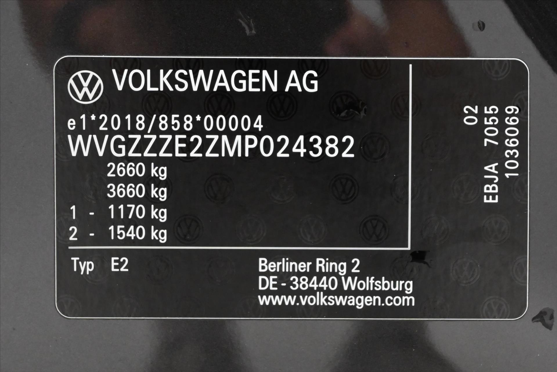 Hlavní fotografie vozu Volkswagen ID.4 Pro Performance 150kW 77kWh Záruka až 3 roky (12)