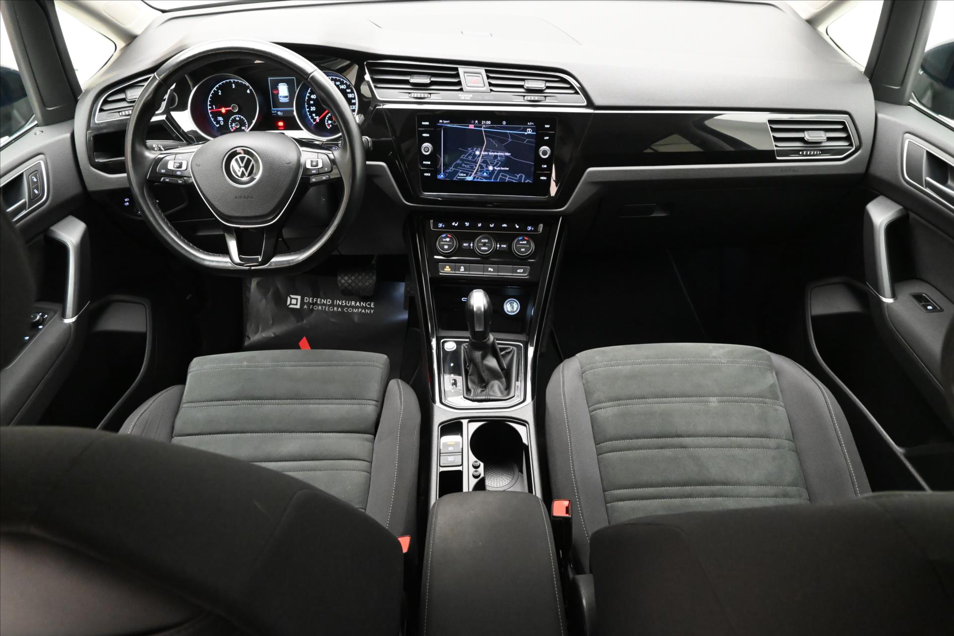 Hlavní fotografie vozu Volkswagen Touran 2,0 TDI 110kW DSG 7Míst Záruka až 5 let (14)