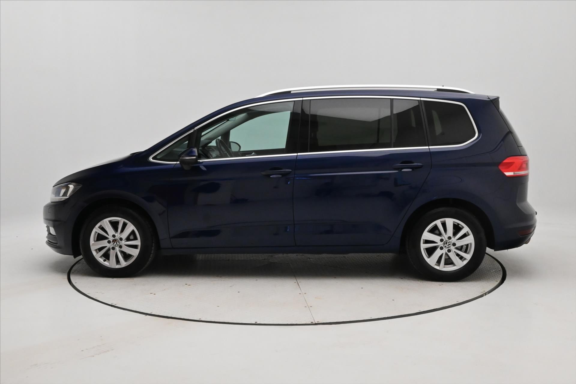 Hlavní fotografie vozu Volkswagen Touran 2,0 TDI 110kW DSG 7Míst Záruka až 5 let (8)