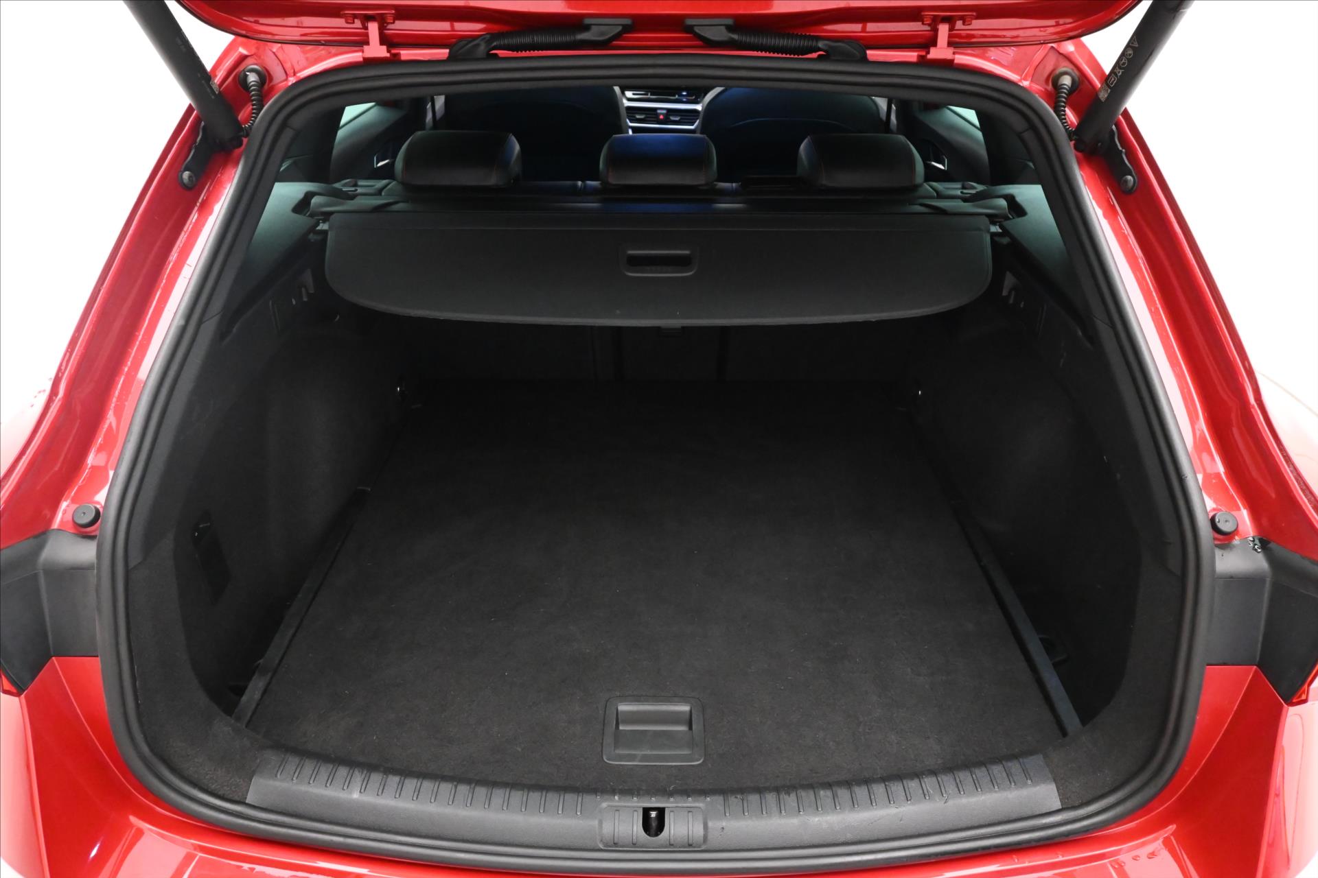 Main photo of the car Seat Leon 2.0 TDI 110 kW DSG FR Warranty up to 5 years (10)