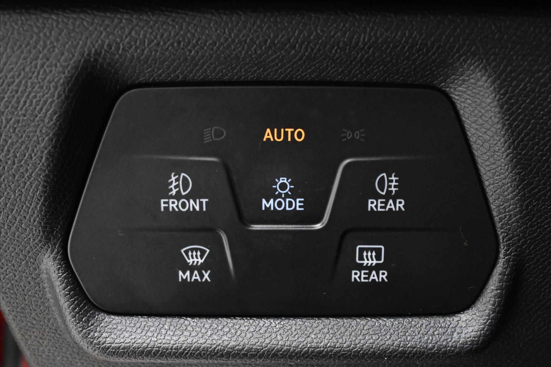 Main photo of the car Seat Leon 2.0 TDI 110 kW DSG FR Warranty up to 5 years (26)