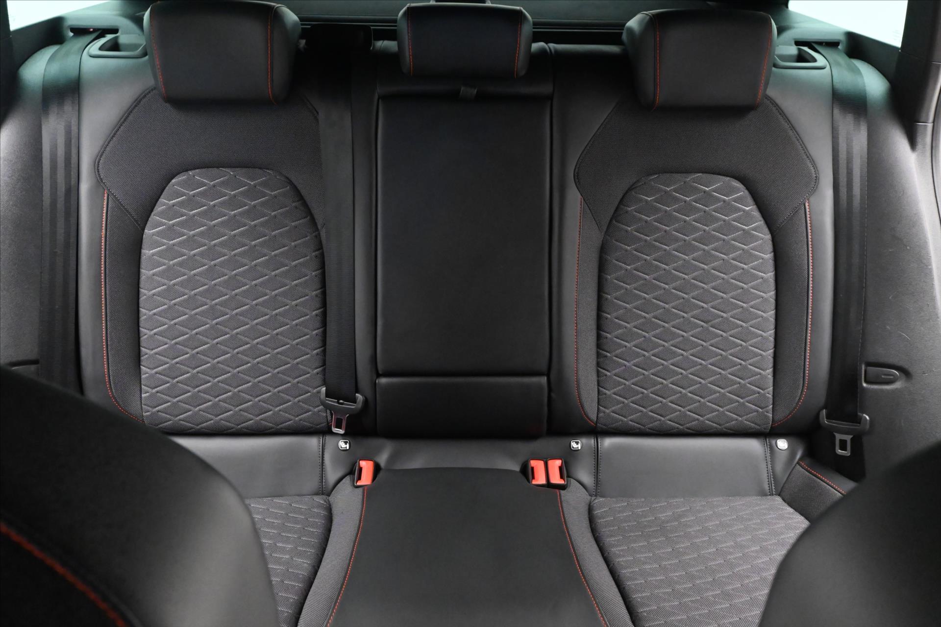 Main photo of the car Seat Leon 2.0 TDI 110 kW DSG FR Warranty up to 5 years (28)