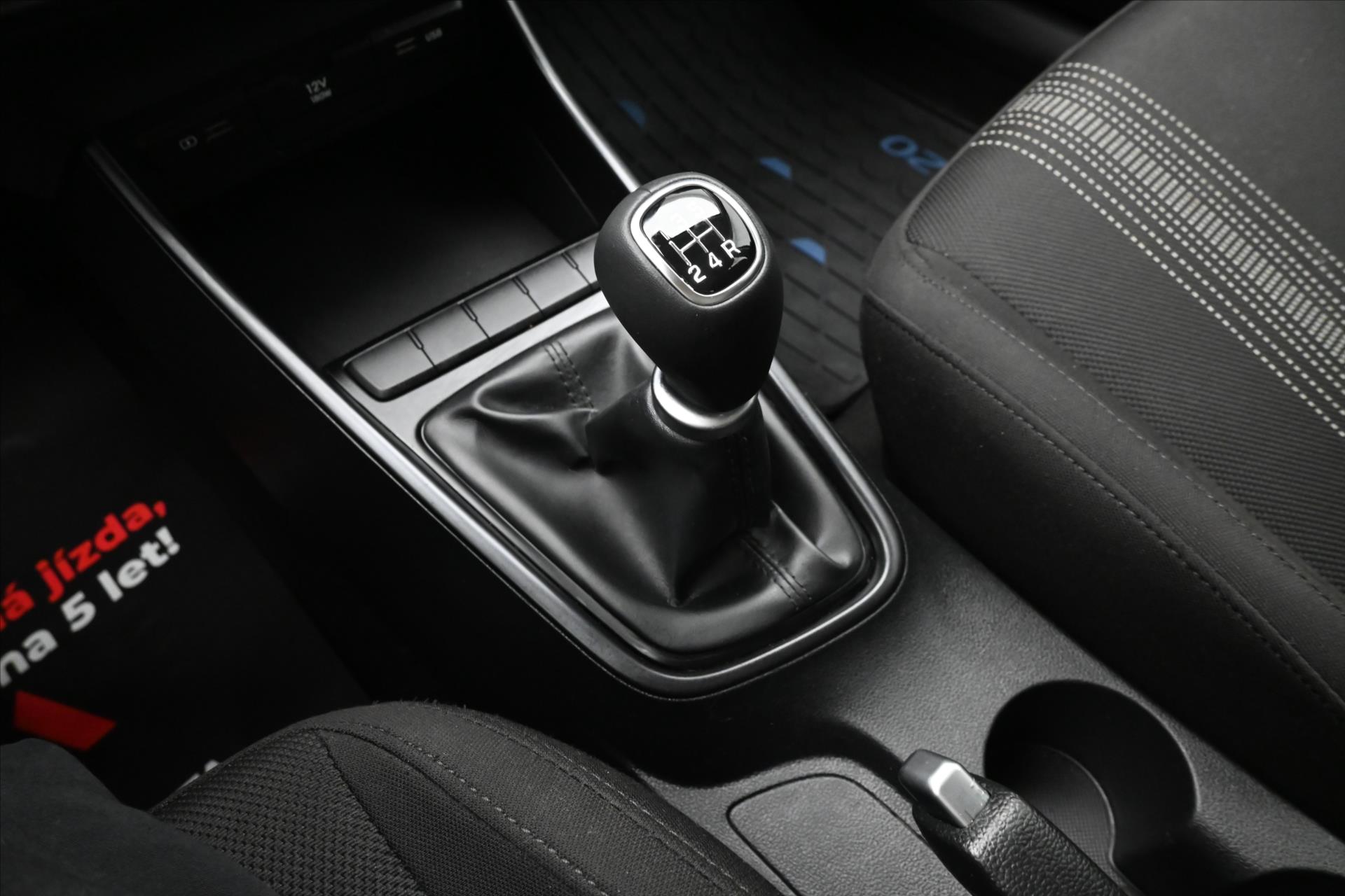 Hlavní fotografie vozu Hyundai i20 1,2 i 61 kW Comfort Club Záruka až 5 let (21)