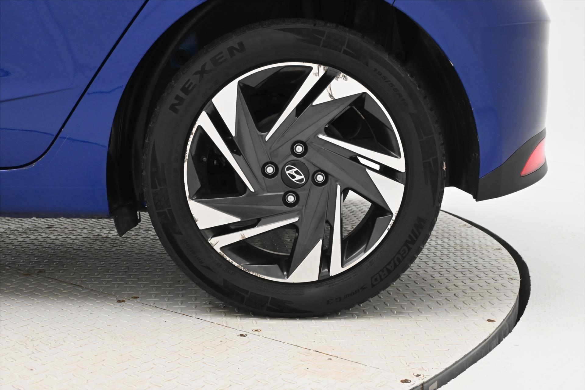 Hlavní fotografie vozu Hyundai i20 1,2 i 61 kW Comfort Club Záruka až 5 let (29)