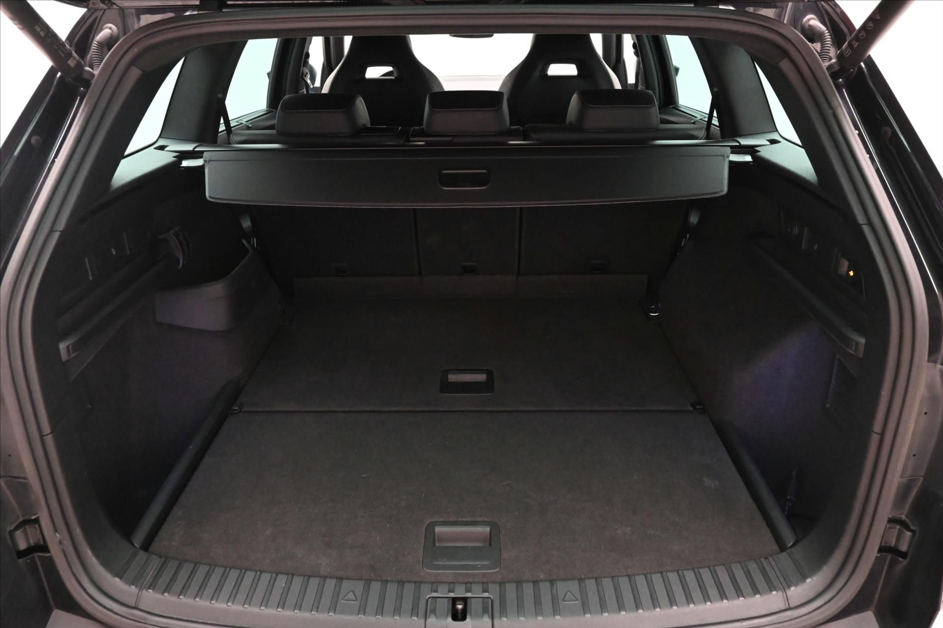 Hlavní fotografie vozu Škoda Kodiaq 2,0 TDI 147KW DSG 4x4 Sportline Záruka až 5 let (10)