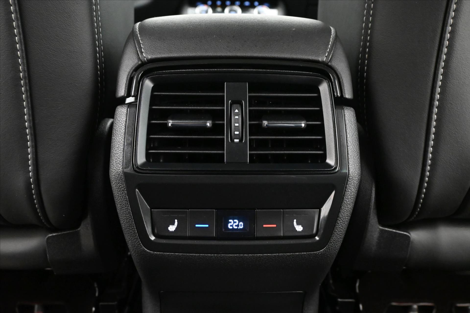 Hlavní fotografie vozu Škoda Kodiaq 2,0 TDI 147KW DSG 4x4 Sportline Záruka až 5 let (22)