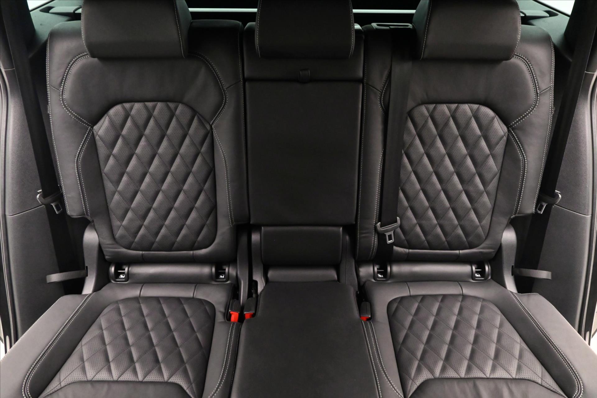 Hlavní fotografie vozu Škoda Kodiaq 2,0 TDI 147KW DSG 4x4 Sportline Záruka až 5 let (29)