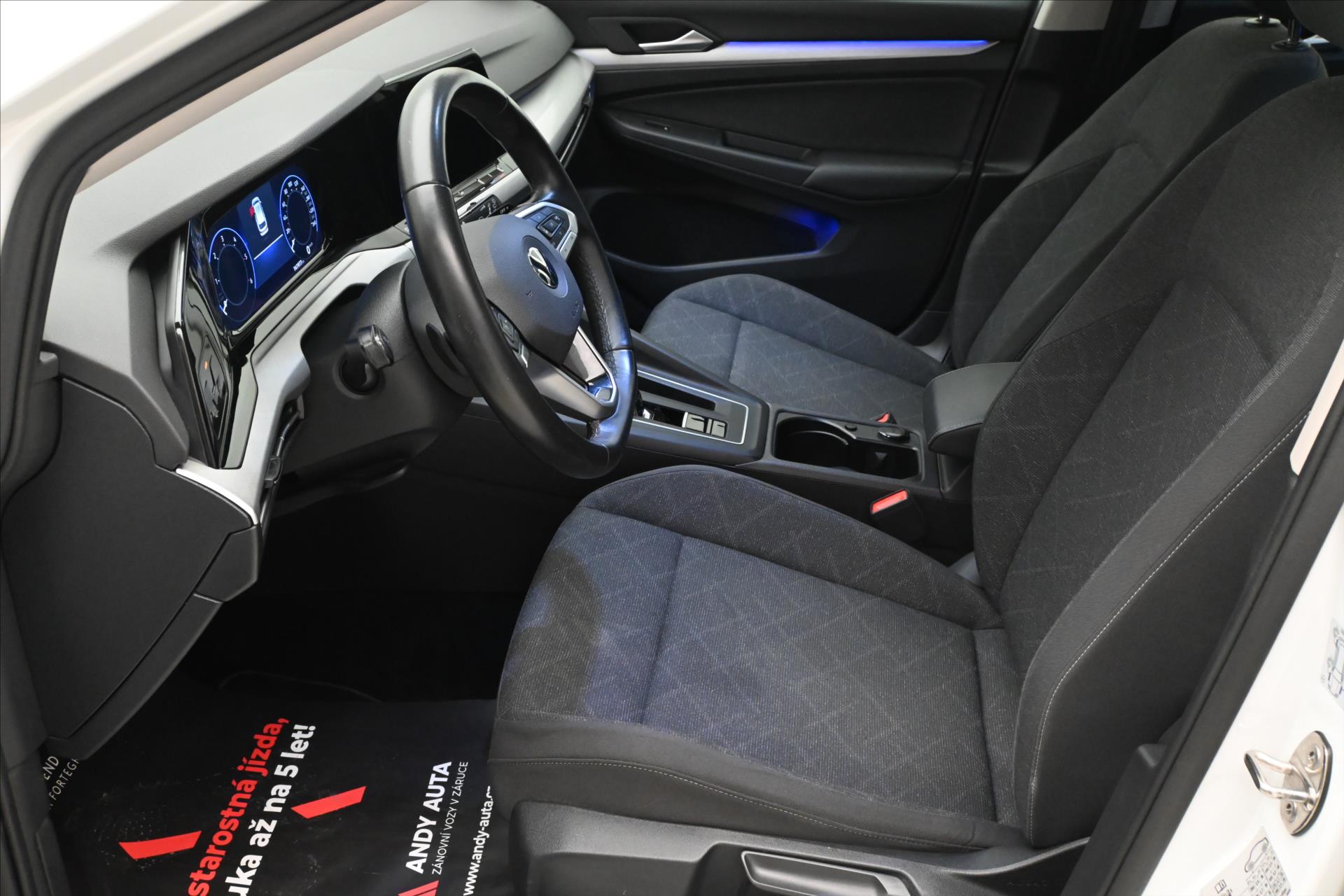 Hlavní fotografie vozu Volkswagen Golf 2,0 TDI 110 kW DSG Life Záruka až 5 let (13)