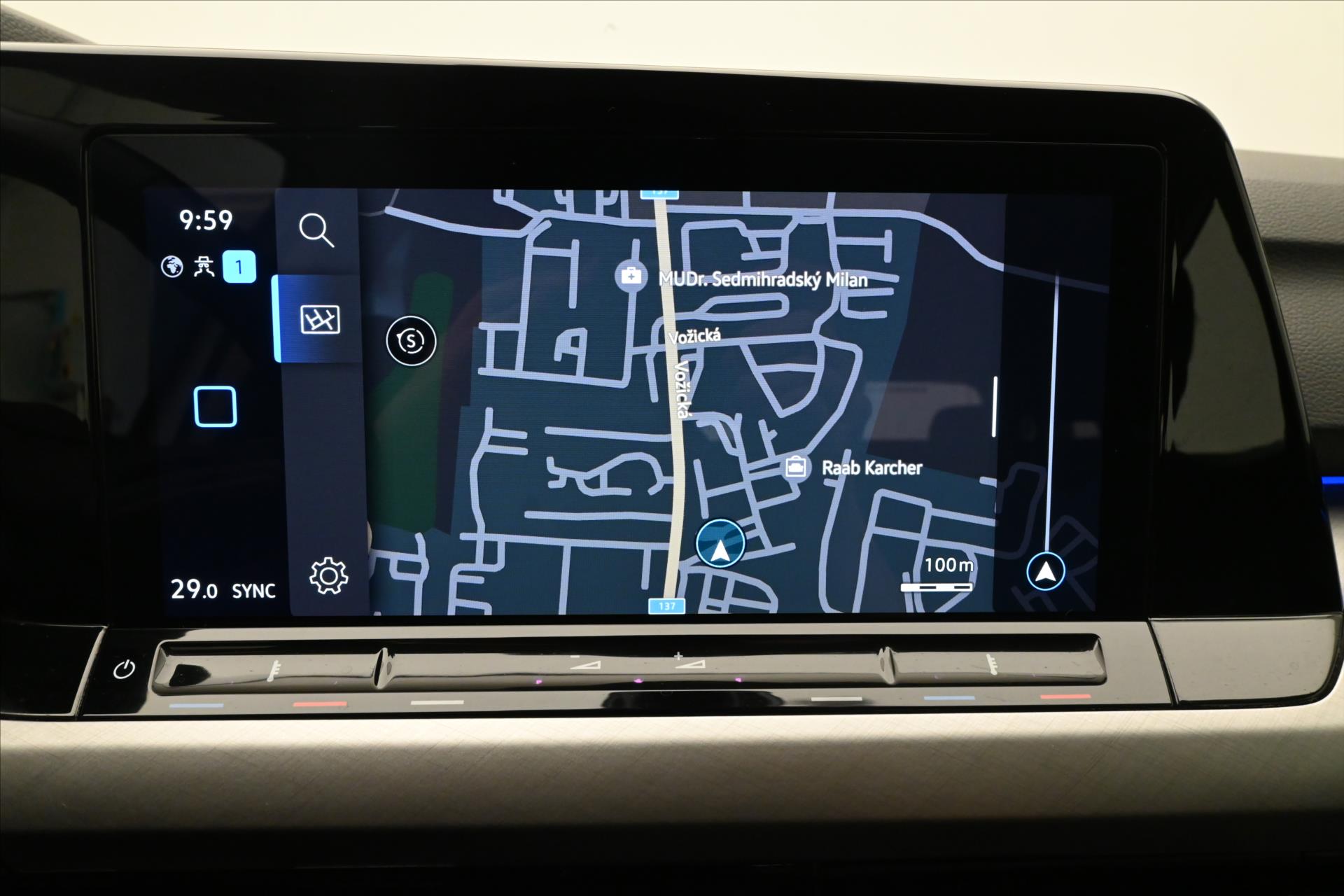 Hlavní fotografie vozu Volkswagen Golf 2,0 TDI 110 kW DSG Life Záruka až 5 let (19)