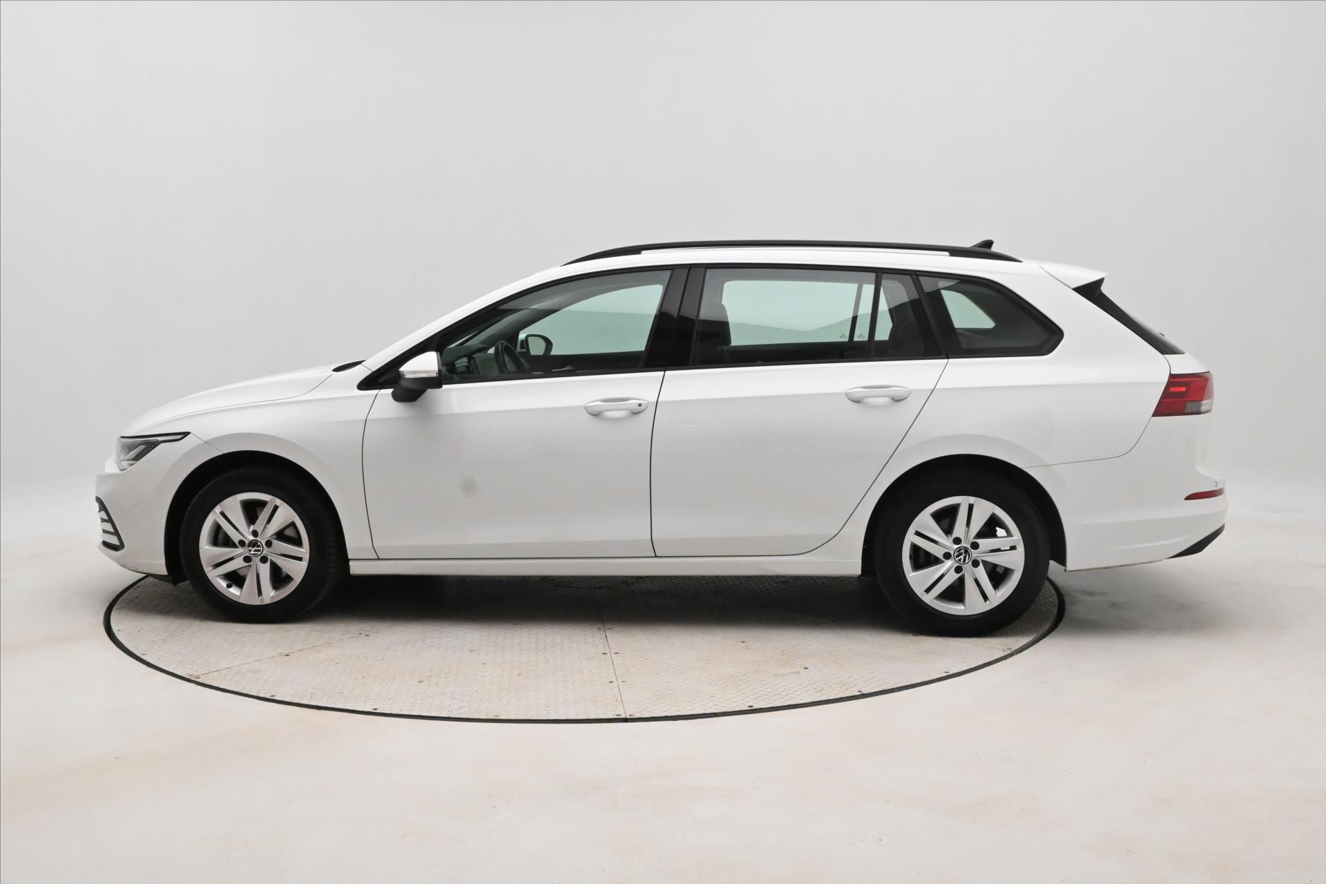 Hlavní fotografie vozu Volkswagen Golf 2,0 TDI 110 kW DSG Life Záruka až 5 let (8)