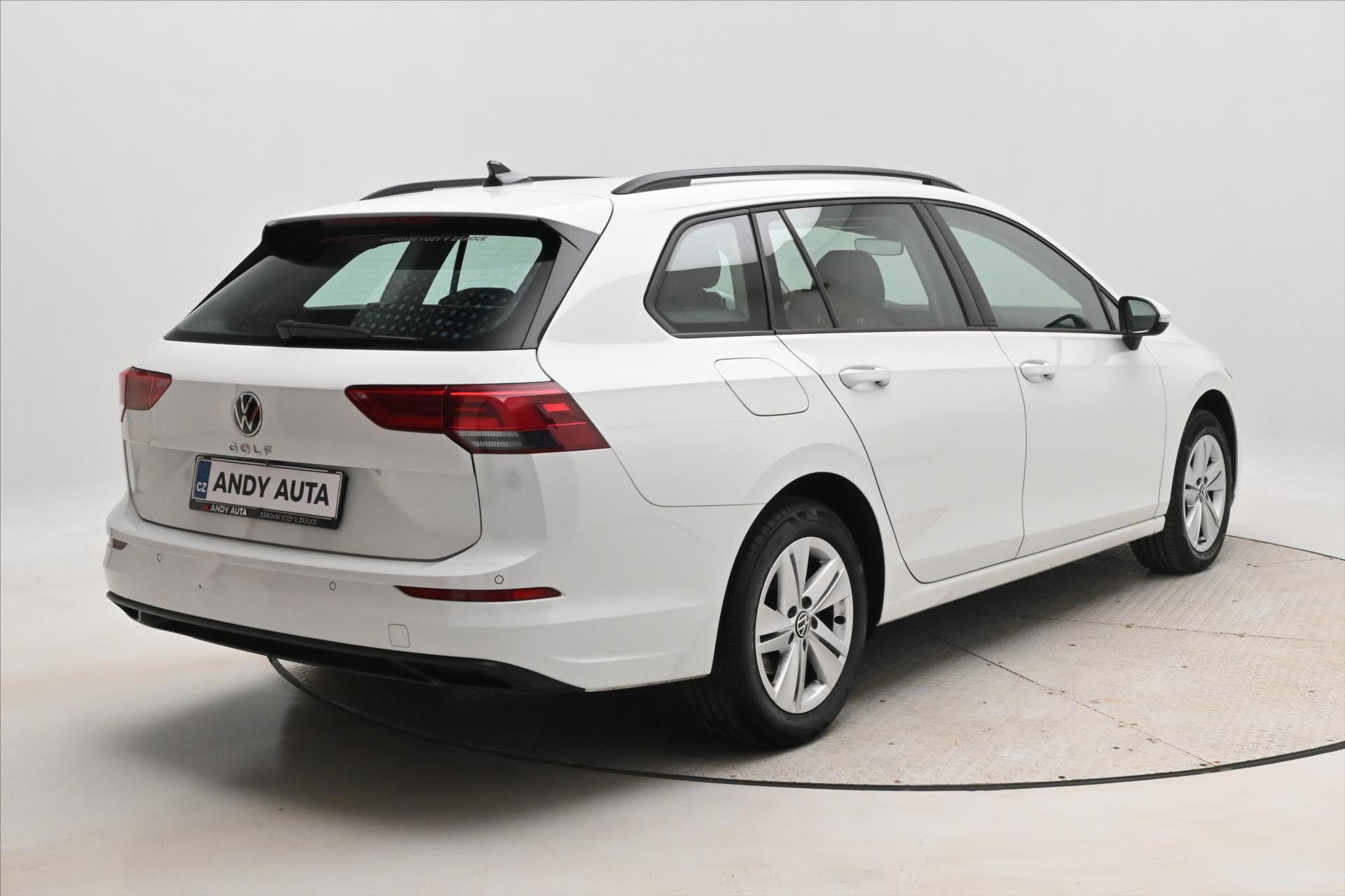 Hlavní fotografie vozu Volkswagen Golf 2,0 TDI 110kW DSG Life Záruka až 5 let (5)