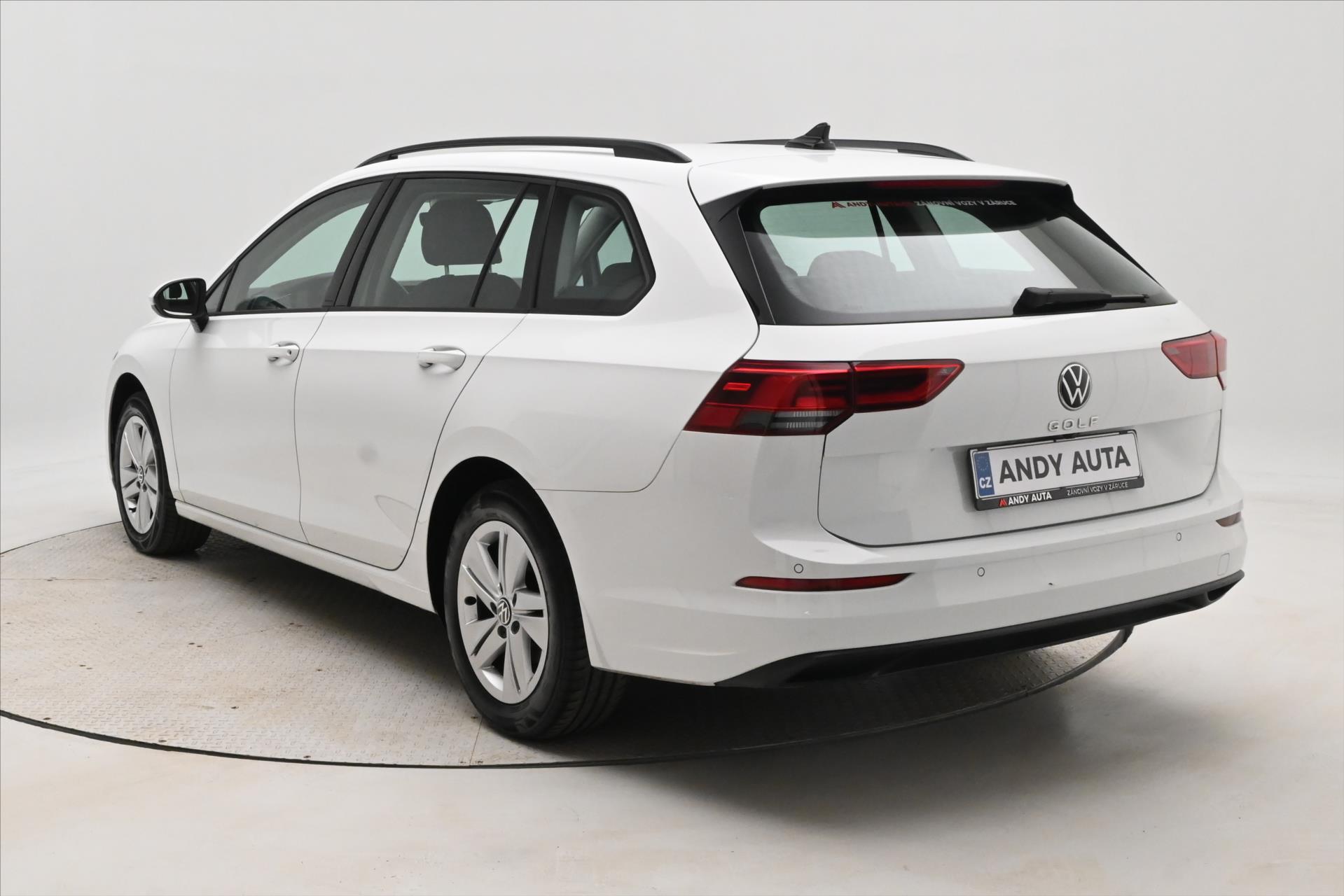 Hlavní fotografie vozu Volkswagen Golf 2,0 TDI 110kW DSG Life Záruka až 5 let (7)